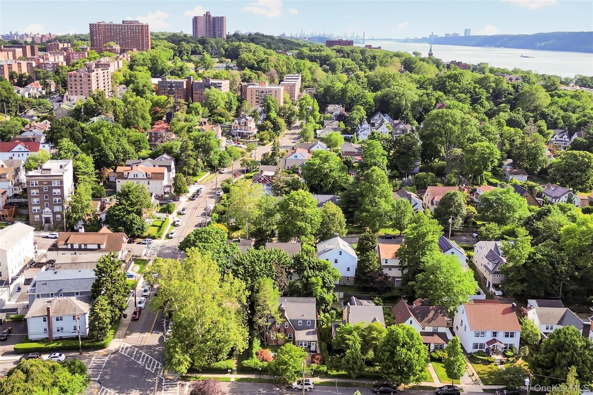 10 Ashton Road, Yonkers, NY, 3 Bedrooms Bedrooms, 7 Rooms Rooms,1 BathroomBathrooms,Residential,For Rent,Ashton,0,1015402 10 Ashton Road, Yonkers, NY, 3 Bedrooms Bedrooms, 7 Rooms Rooms,1 BathroomBathrooms,Residential,For Rent,Ashton,0,1015402