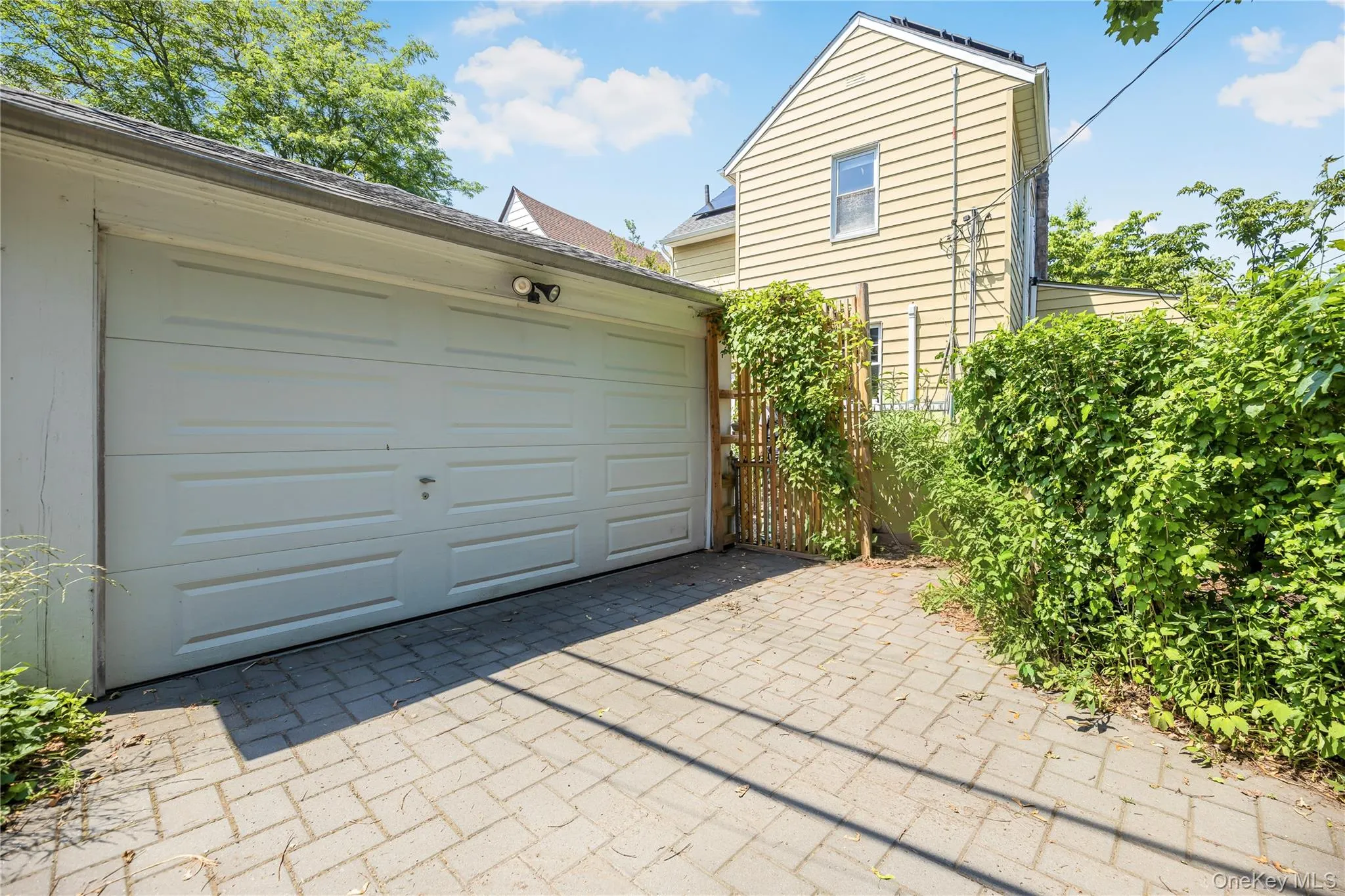 10 Ashton Road, Yonkers, NY, 3 Bedrooms Bedrooms, 7 Rooms Rooms,1 BathroomBathrooms,Residential,For Rent,Ashton,0,1015402 10 Ashton Road, Yonkers, NY, 3 Bedrooms Bedrooms, 7 Rooms Rooms,1 BathroomBathrooms,Residential,For Rent,Ashton,0,1015402