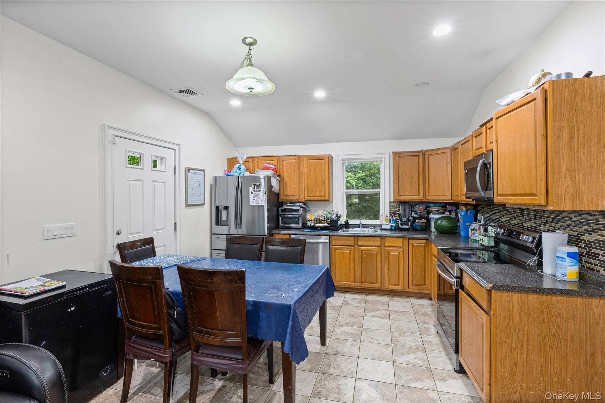 64 Arpage Drive, Brookhaven, NY, 3 Bedrooms Bedrooms, 7 Rooms Rooms,2 BathroomsBathrooms,Residential,For Rent,Arpage,0,1015404 64 Arpage Drive, Brookhaven, NY, 3 Bedrooms Bedrooms, 7 Rooms Rooms,2 BathroomsBathrooms,Residential,For Rent,Arpage,0,1015404