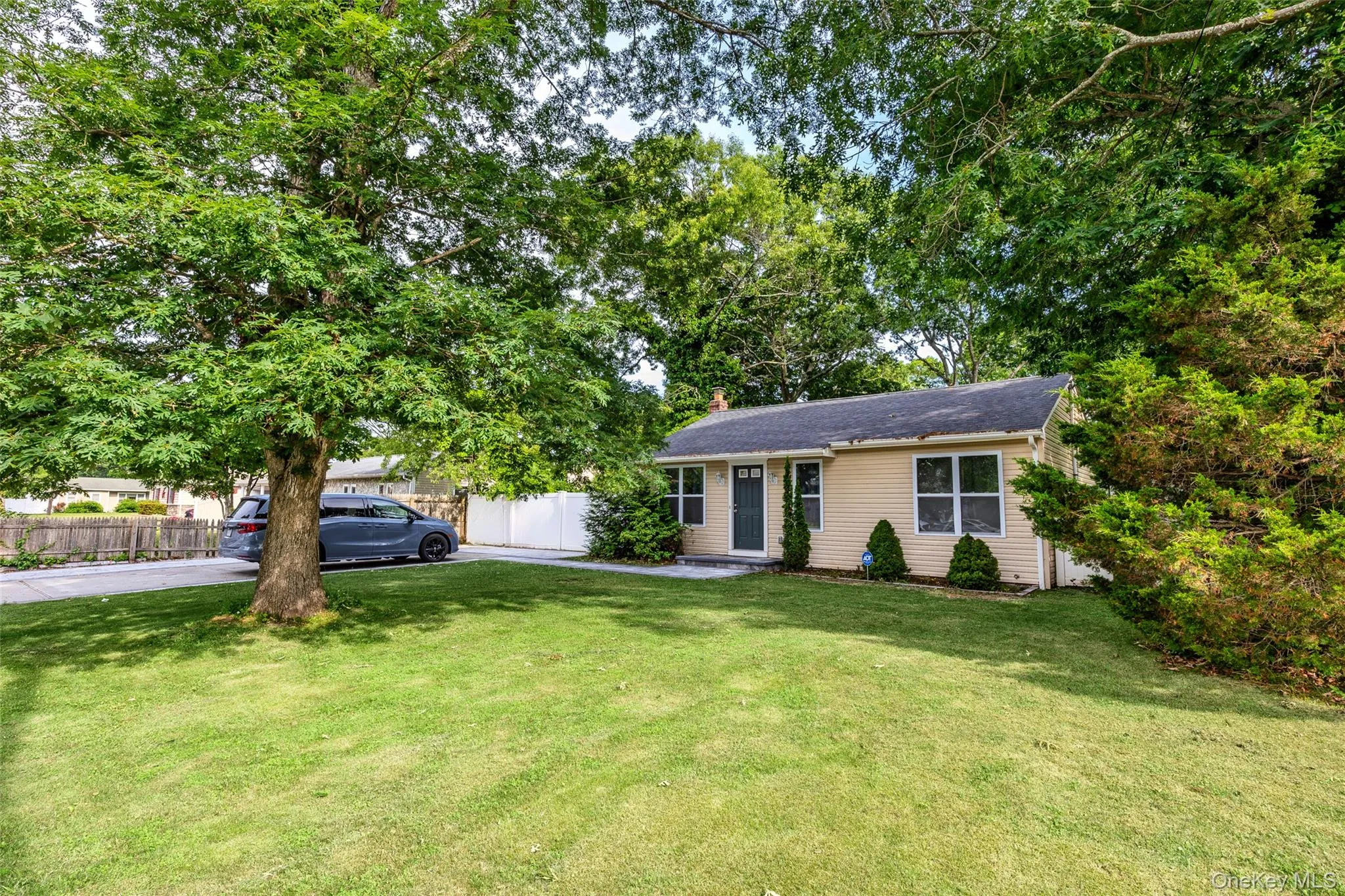 64 Arpage Drive, Brookhaven, NY, 3 Bedrooms Bedrooms, 7 Rooms Rooms,2 BathroomsBathrooms,Residential,For Rent,Arpage,0,1015404 64 Arpage Drive, Brookhaven, NY, 3 Bedrooms Bedrooms, 7 Rooms Rooms,2 BathroomsBathrooms,Residential,For Rent,Arpage,0,1015404