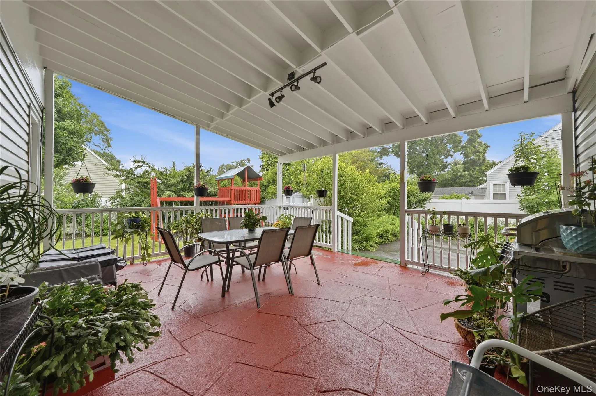 39 Church Street, Islip, NY, 5 Bedrooms Bedrooms, 10 Rooms Rooms,2 BathroomsBathrooms,Residential,For Rent,Church,0,1015406 39 Church Street, Islip, NY, 5 Bedrooms Bedrooms, 10 Rooms Rooms,2 BathroomsBathrooms,Residential,For Rent,Church,0,1015406