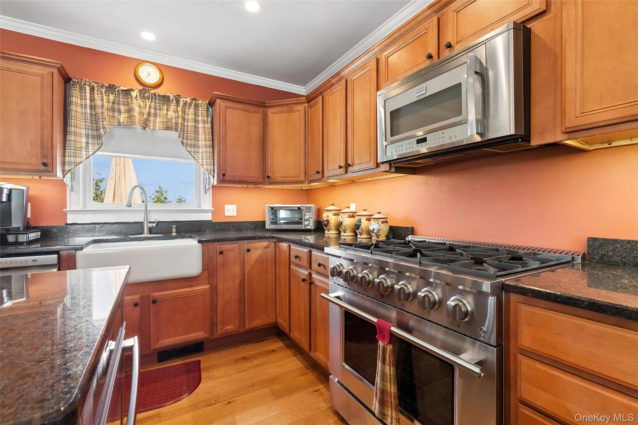 10415 Oregon Road, Southold, NY, 3 Bedrooms Bedrooms, 10 Rooms Rooms,2 BathroomsBathrooms,Residential,For Rent,Oregon,0,1015408 10415 Oregon Road, Southold, NY, 3 Bedrooms Bedrooms, 10 Rooms Rooms,2 BathroomsBathrooms,Residential,For Rent,Oregon,0,1015408