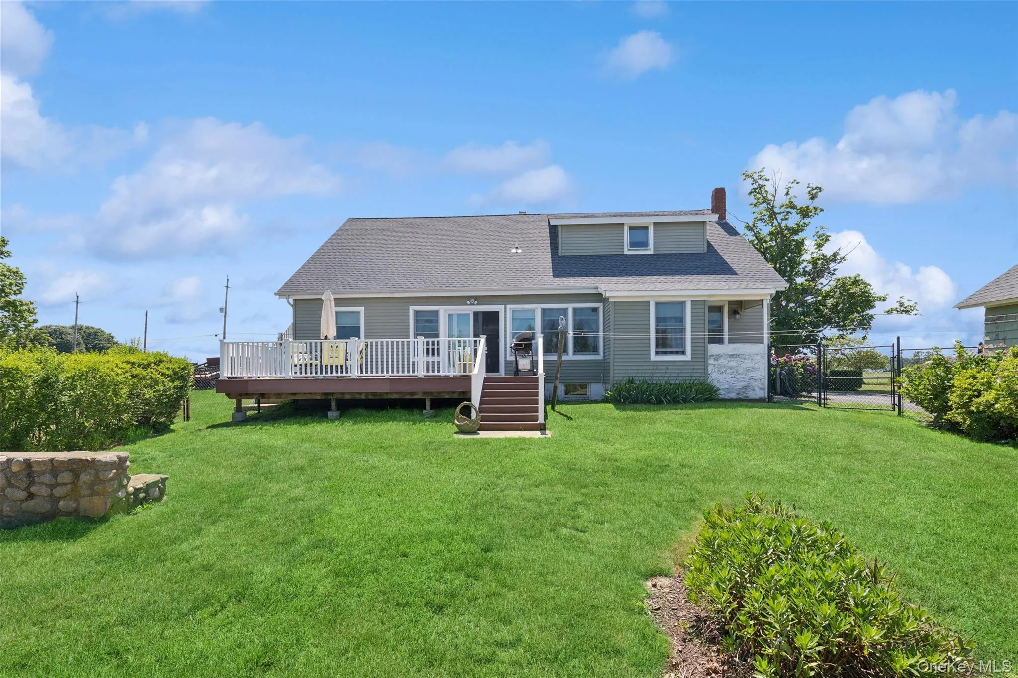 10415 Oregon Road, Southold, NY, 3 Bedrooms Bedrooms, 10 Rooms Rooms,2 BathroomsBathrooms,Residential,For Rent,Oregon,0,1015408 10415 Oregon Road, Southold, NY, 3 Bedrooms Bedrooms, 10 Rooms Rooms,2 BathroomsBathrooms,Residential,For Rent,Oregon,0,1015408