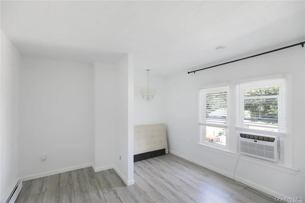 22 Jennings Avenue, Brookhaven, NY, 2 Bedrooms Bedrooms, 4 Rooms Rooms,1 BathroomBathrooms,Residential Lease,For Rent,Jennings,0,1015411 22 Jennings Avenue, Brookhaven, NY, 2 Bedrooms Bedrooms, 4 Rooms Rooms,1 BathroomBathrooms,Residential Lease,For Rent,Jennings,0,1015411