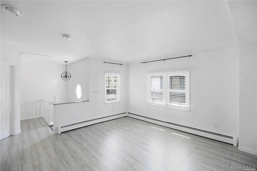 22 Jennings Avenue, Brookhaven, NY, 2 Bedrooms Bedrooms, 4 Rooms Rooms,1 BathroomBathrooms,Residential Lease,For Rent,Jennings,0,1015411 22 Jennings Avenue, Brookhaven, NY, 2 Bedrooms Bedrooms, 4 Rooms Rooms,1 BathroomBathrooms,Residential Lease,For Rent,Jennings,0,1015411