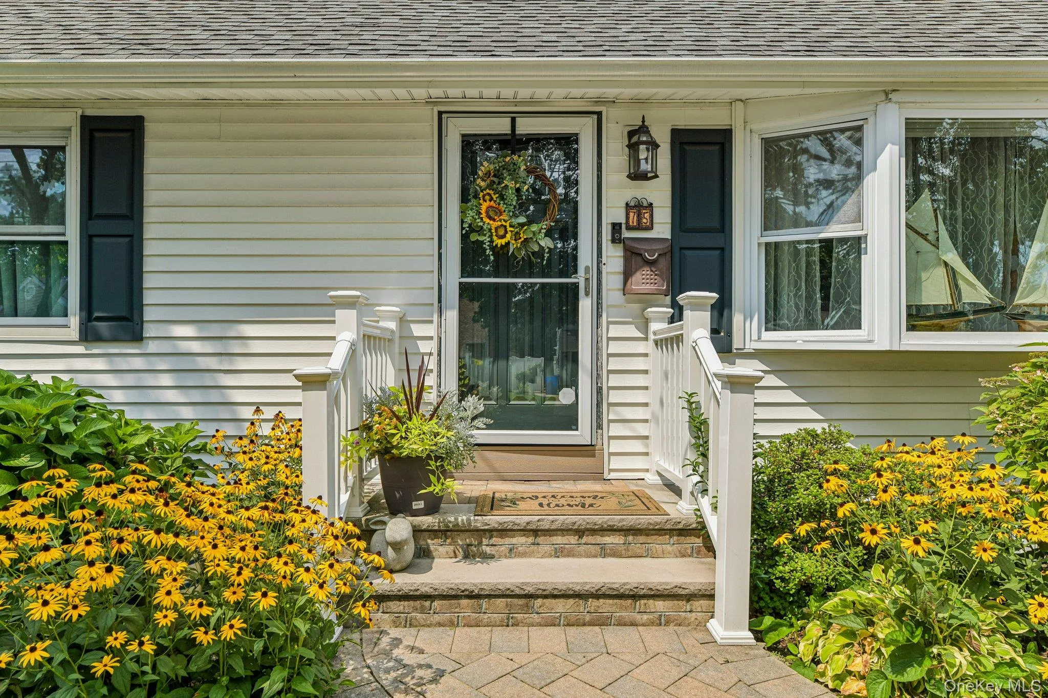 75 Hale Road, Babylon, NY, 3 Bedrooms Bedrooms, 5 Rooms Rooms,3 BathroomsBathrooms,Residential,For Rent,Hale,0,1015412 75 Hale Road, Babylon, NY, 3 Bedrooms Bedrooms, 5 Rooms Rooms,3 BathroomsBathrooms,Residential,For Rent,Hale,0,1015412