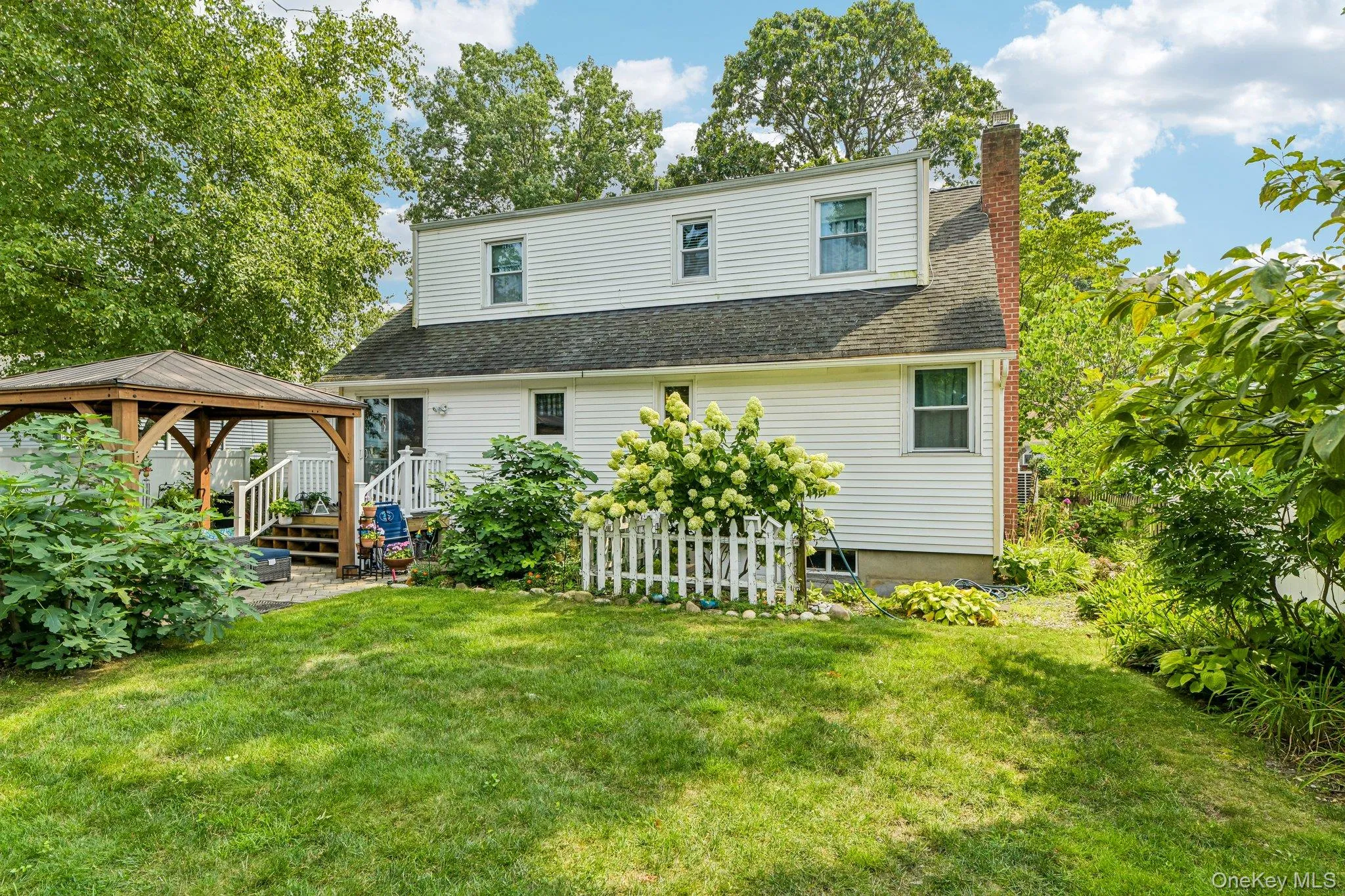 75 Hale Road, Babylon, NY, 3 Bedrooms Bedrooms, 5 Rooms Rooms,3 BathroomsBathrooms,Residential,For Rent,Hale,0,1015412 75 Hale Road, Babylon, NY, 3 Bedrooms Bedrooms, 5 Rooms Rooms,3 BathroomsBathrooms,Residential,For Rent,Hale,0,1015412
