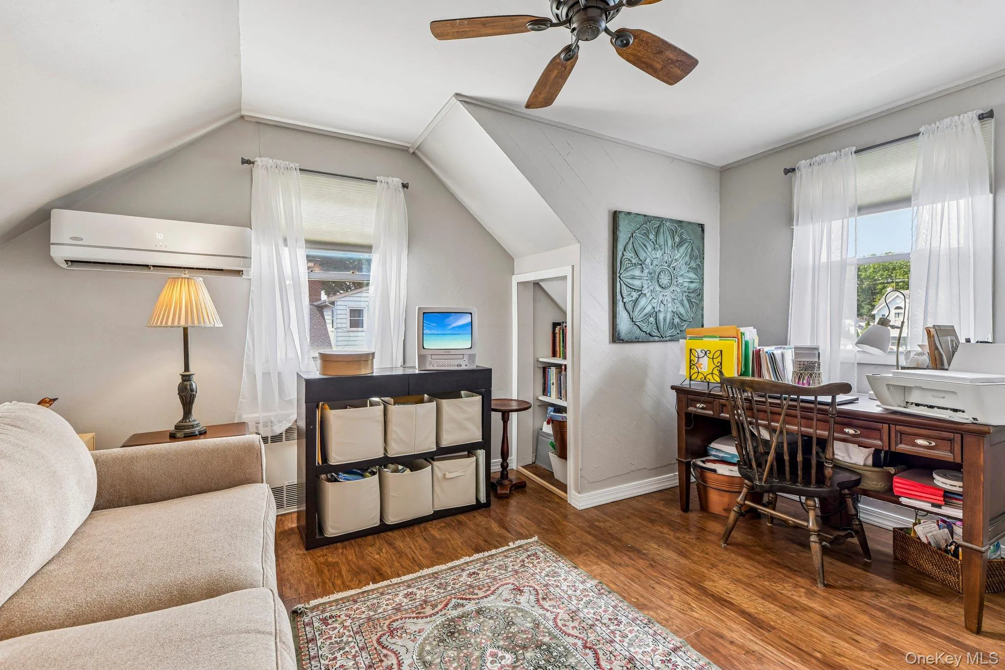 75 Hale Road, Babylon, NY, 3 Bedrooms Bedrooms, 5 Rooms Rooms,3 BathroomsBathrooms,Residential,For Rent,Hale,0,1015412 75 Hale Road, Babylon, NY, 3 Bedrooms Bedrooms, 5 Rooms Rooms,3 BathroomsBathrooms,Residential,For Rent,Hale,0,1015412