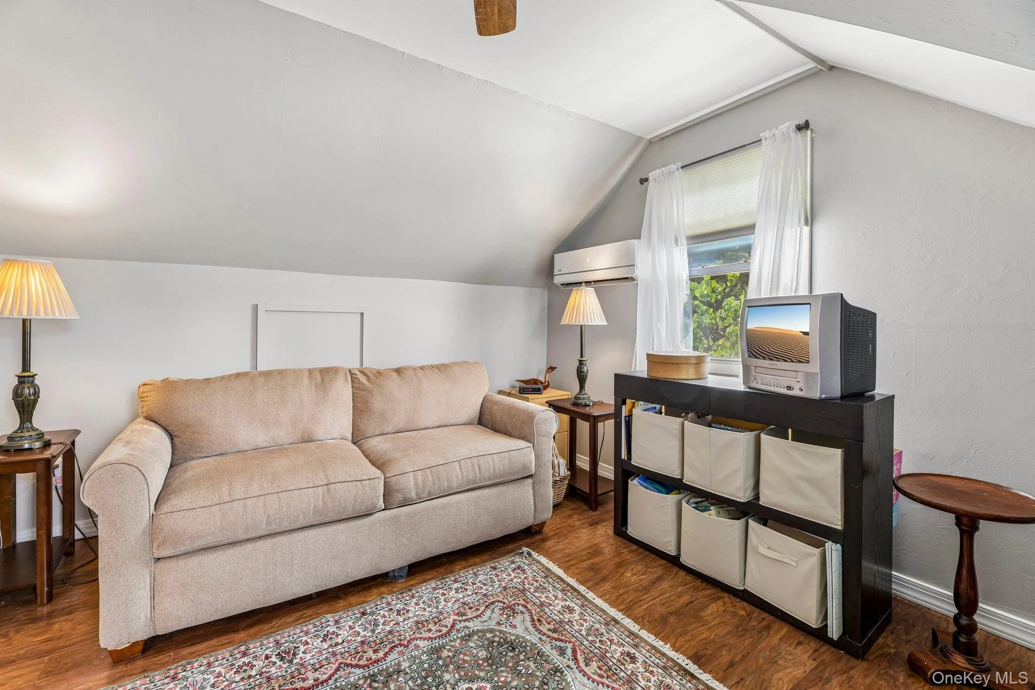 75 Hale Road, Babylon, NY, 3 Bedrooms Bedrooms, 5 Rooms Rooms,3 BathroomsBathrooms,Residential,For Rent,Hale,0,1015412 75 Hale Road, Babylon, NY, 3 Bedrooms Bedrooms, 5 Rooms Rooms,3 BathroomsBathrooms,Residential,For Rent,Hale,0,1015412