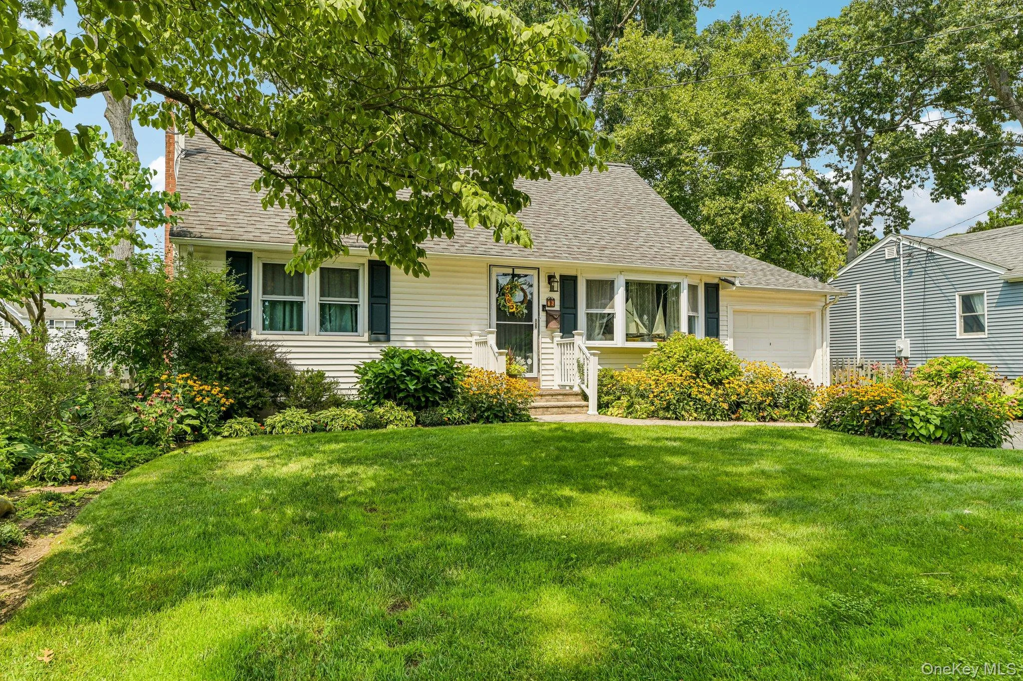 75 Hale Road, Babylon, NY, 3 Bedrooms Bedrooms, 5 Rooms Rooms,3 BathroomsBathrooms,Residential,For Rent,Hale,0,1015412 75 Hale Road, Babylon, NY, 3 Bedrooms Bedrooms, 5 Rooms Rooms,3 BathroomsBathrooms,Residential,For Rent,Hale,0,1015412