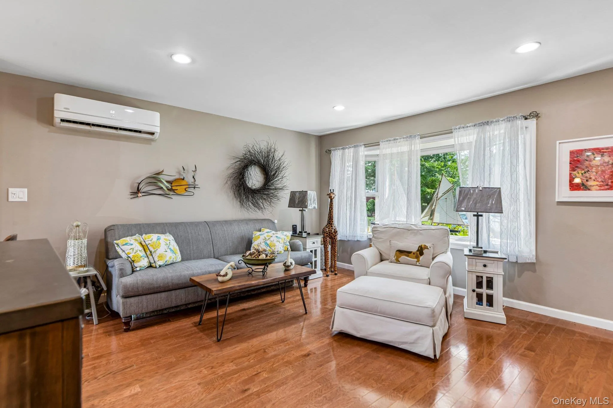 75 Hale Road, Babylon, NY, 3 Bedrooms Bedrooms, 5 Rooms Rooms,3 BathroomsBathrooms,Residential,For Rent,Hale,0,1015412 75 Hale Road, Babylon, NY, 3 Bedrooms Bedrooms, 5 Rooms Rooms,3 BathroomsBathrooms,Residential,For Rent,Hale,0,1015412