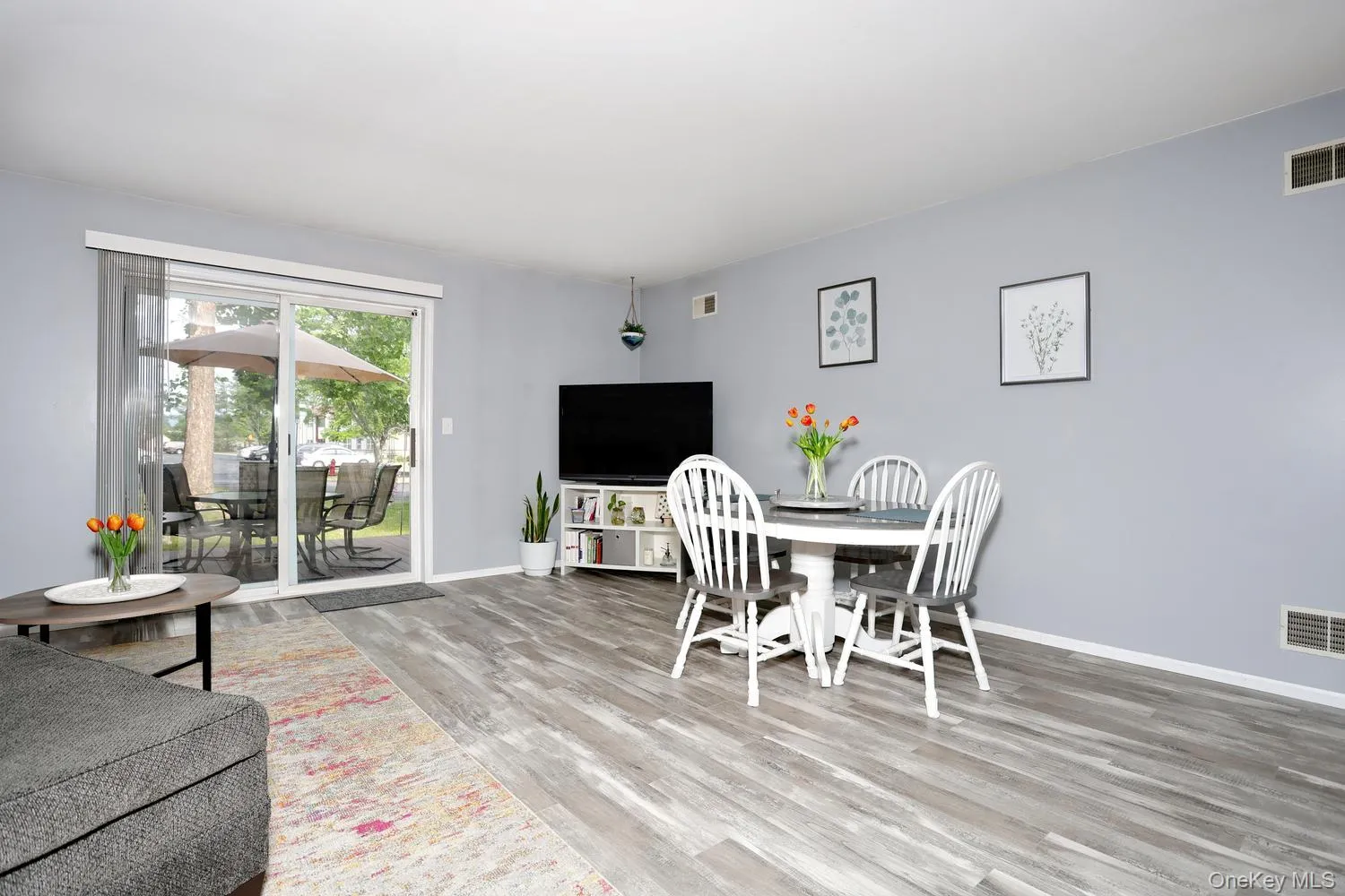99 Boniface Drive, Crawford, NY, 1 Bedroom Bedrooms, 5 Rooms Rooms,1 BathroomBathrooms,Residential,For Rent,Boniface,0,KEY1015417 99 Boniface Drive, Crawford, NY, 1 Bedroom Bedrooms, 5 Rooms Rooms,1 BathroomBathrooms,Residential,For Rent,Boniface,0,KEY1015417