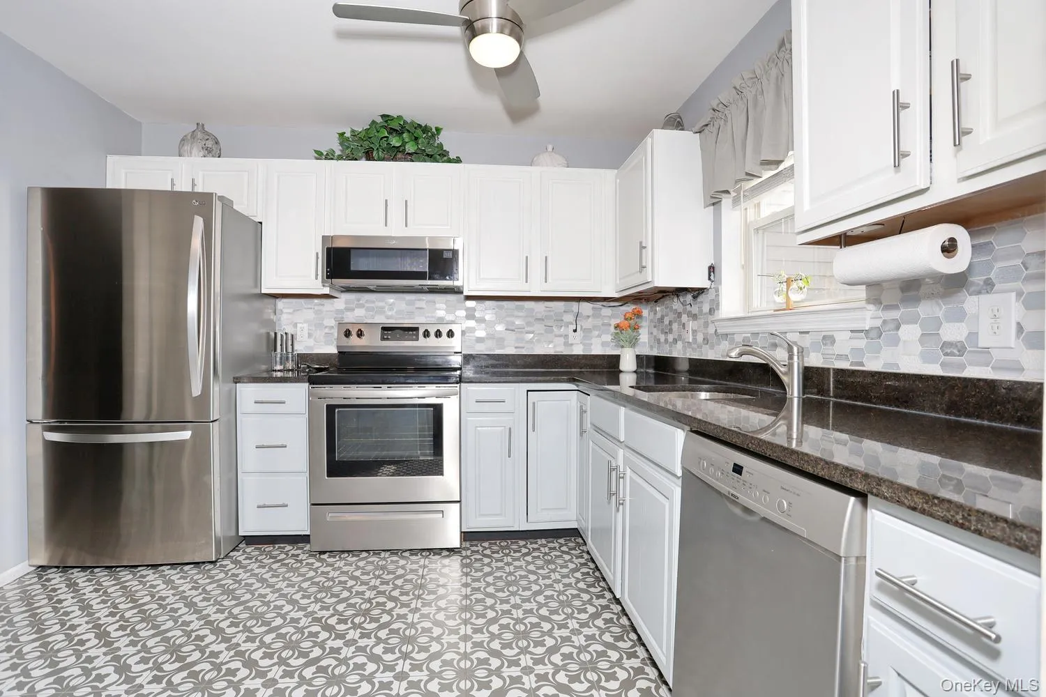 99 Boniface Drive, Crawford, NY, 1 Bedroom Bedrooms, 5 Rooms Rooms,1 BathroomBathrooms,Residential,For Rent,Boniface,0,KEY1015417 99 Boniface Drive, Crawford, NY, 1 Bedroom Bedrooms, 5 Rooms Rooms,1 BathroomBathrooms,Residential,For Rent,Boniface,0,KEY1015417
