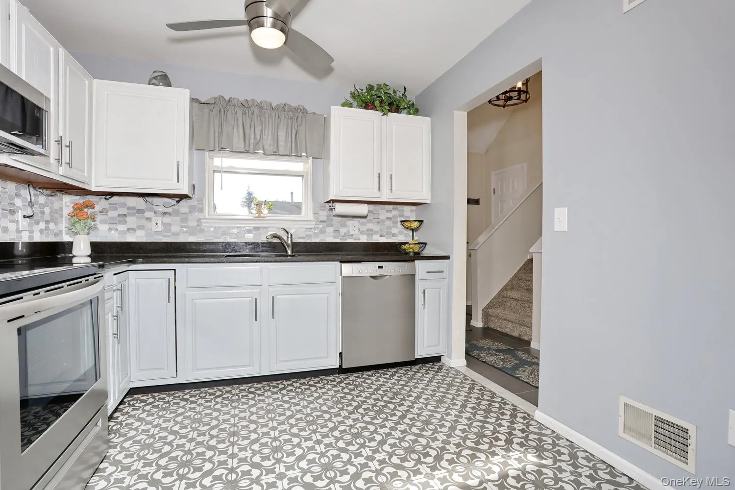 99 Boniface Drive, Crawford, NY, 1 Bedroom Bedrooms, 5 Rooms Rooms,1 BathroomBathrooms,Residential,For Rent,Boniface,0,KEY1015417 99 Boniface Drive, Crawford, NY, 1 Bedroom Bedrooms, 5 Rooms Rooms,1 BathroomBathrooms,Residential,For Rent,Boniface,0,KEY1015417
