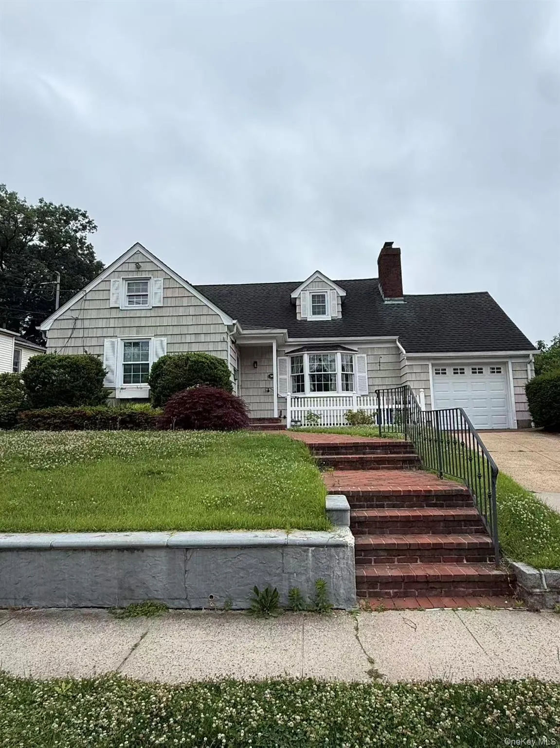 60 Highland Place, North Hempstead, NY, 5 Bedrooms Bedrooms, 8 Rooms Rooms,3 BathroomsBathrooms,Residential Lease,For Rent,Highland,0,1015420 60 Highland Place, North Hempstead, NY, 5 Bedrooms Bedrooms, 8 Rooms Rooms,3 BathroomsBathrooms,Residential Lease,For Rent,Highland,0,1015420
