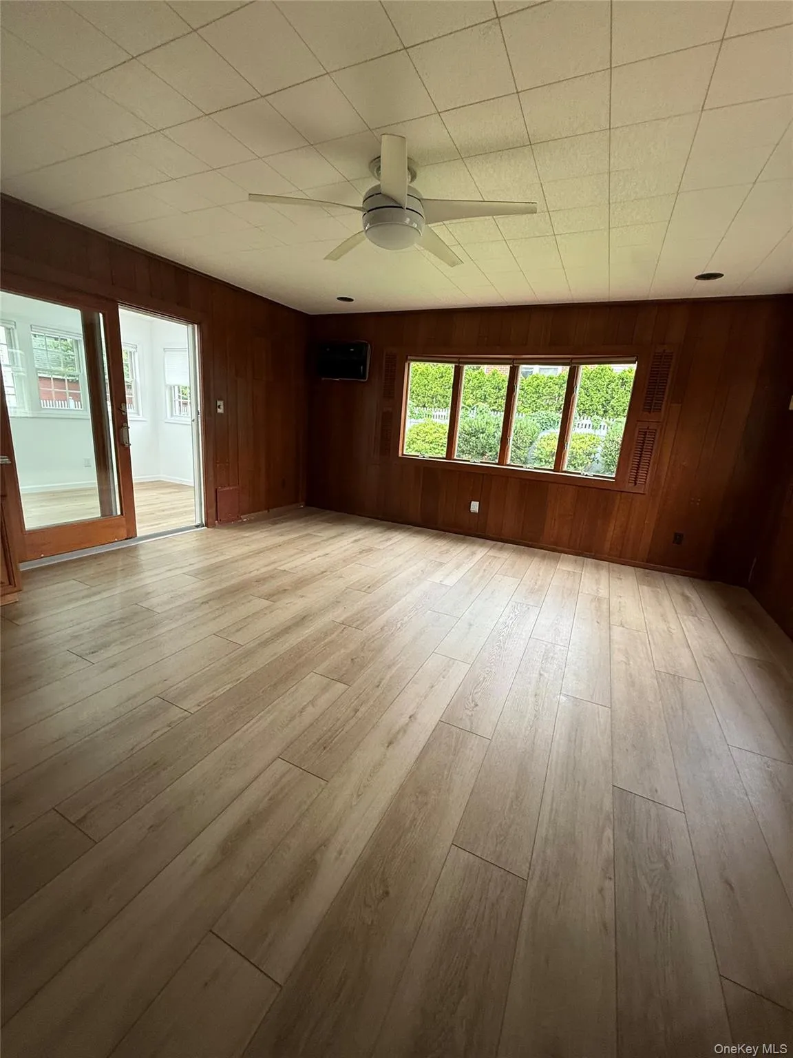 60 Highland Place, North Hempstead, NY, 5 Bedrooms Bedrooms, 8 Rooms Rooms,3 BathroomsBathrooms,Residential Lease,For Rent,Highland,0,1015420 60 Highland Place, North Hempstead, NY, 5 Bedrooms Bedrooms, 8 Rooms Rooms,3 BathroomsBathrooms,Residential Lease,For Rent,Highland,0,1015420