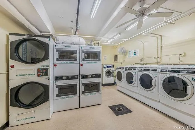 2750 Johnson Avenue, New York, NY, 2 Rooms Rooms,1 BathroomBathrooms,Residential,For Rent,Johnson,0,1015421 2750 Johnson Avenue, New York, NY, 2 Rooms Rooms,1 BathroomBathrooms,Residential,For Rent,Johnson,0,1015421