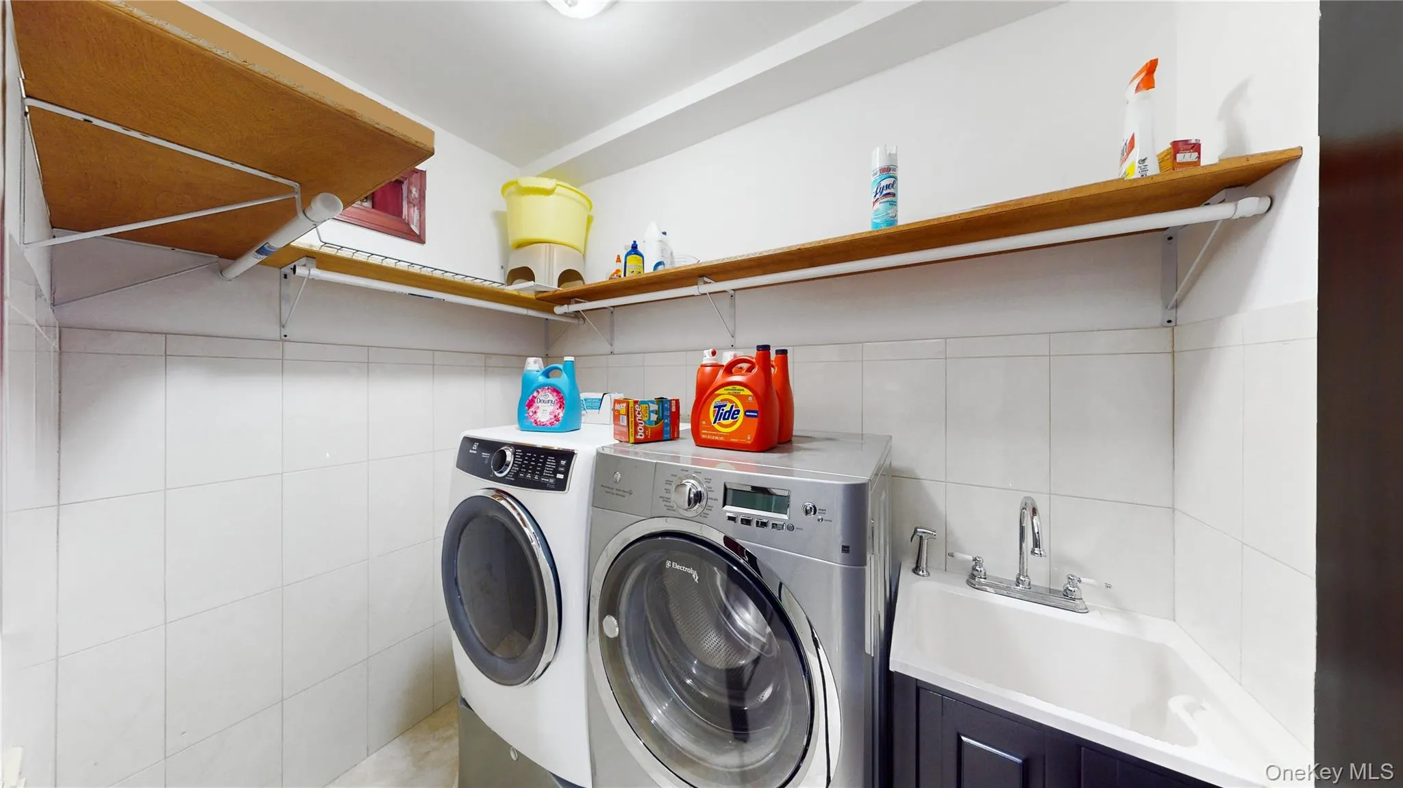 135-39 124th Street, New York, NY, 5 Bedrooms Bedrooms, 10 Rooms Rooms,5 BathroomsBathrooms,Residential,For Rent,124th,0,1015422 135-39 124th Street, New York, NY, 5 Bedrooms Bedrooms, 10 Rooms Rooms,5 BathroomsBathrooms,Residential,For Rent,124th,0,1015422