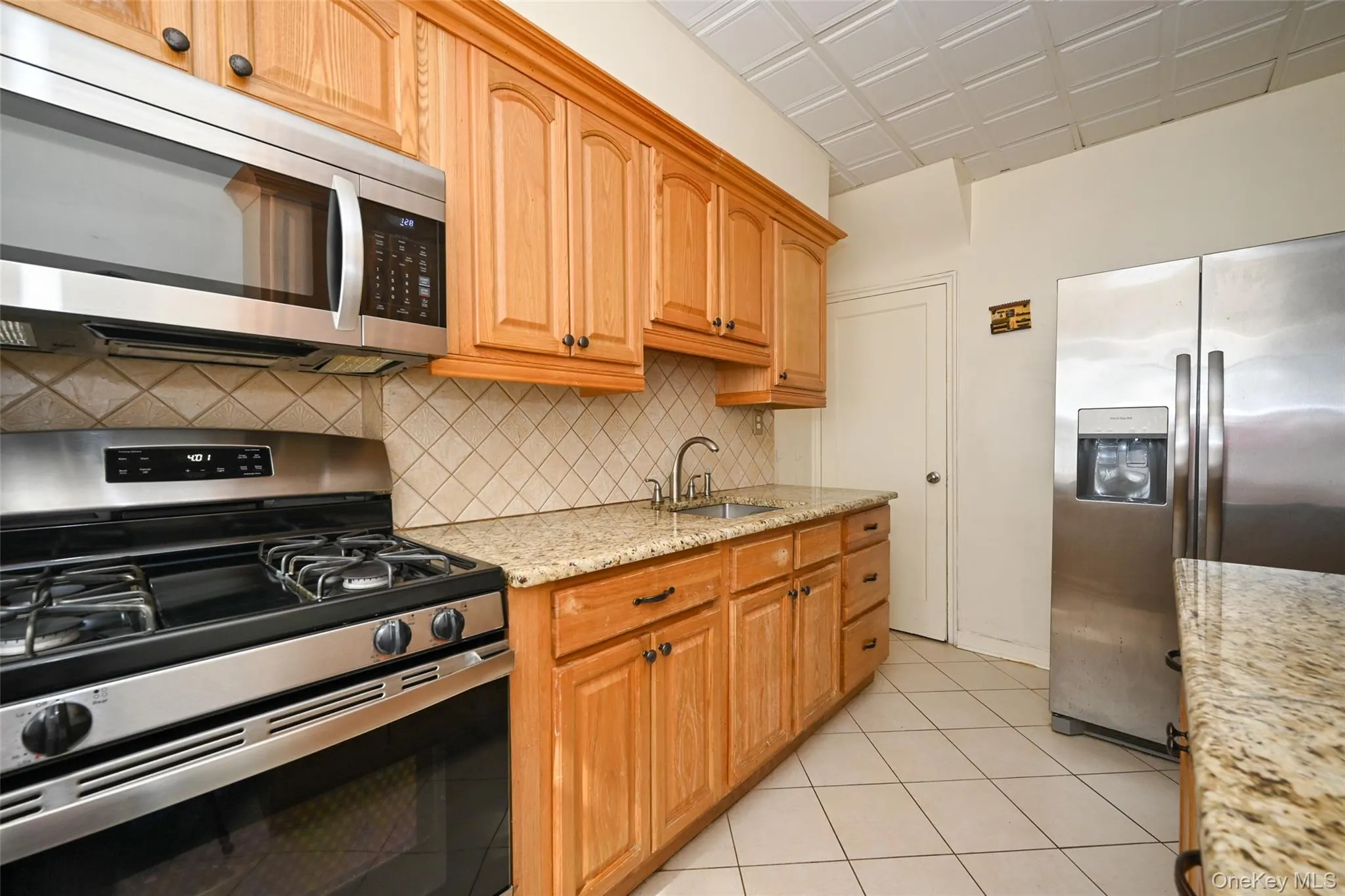 24-08 154th Street, New York, NY, 3 Bedrooms Bedrooms, 9 Rooms Rooms,2 BathroomsBathrooms,Residential,For Rent,154th,0,1015428 24-08 154th Street, New York, NY, 3 Bedrooms Bedrooms, 9 Rooms Rooms,2 BathroomsBathrooms,Residential,For Rent,154th,0,1015428