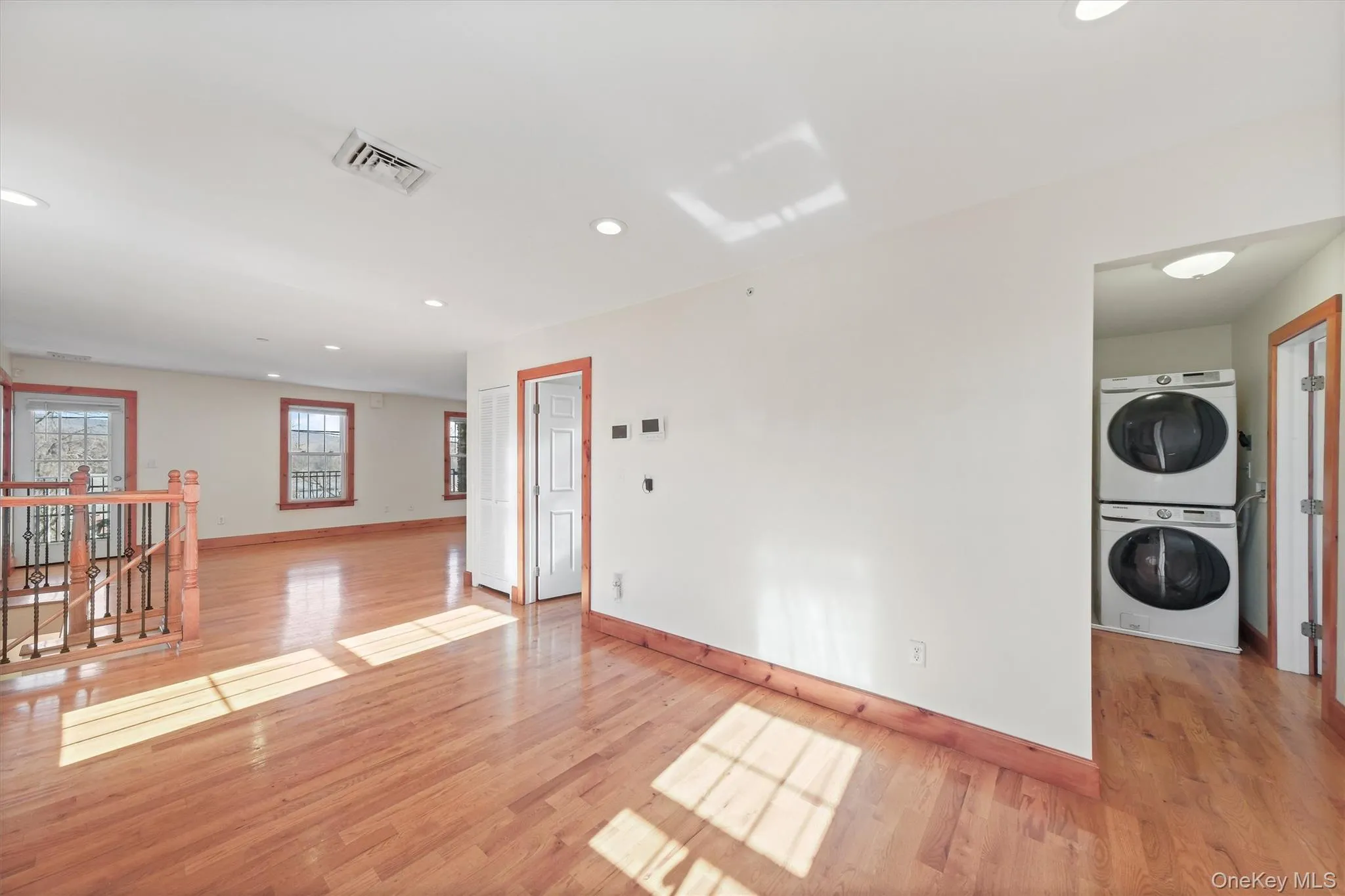 75 Albany Street, Poughkeepsie, NY, 2 Bedrooms Bedrooms, 5 Rooms Rooms,1 BathroomBathrooms,Residential Lease,For Rent,Albany,0,1015430 75 Albany Street, Poughkeepsie, NY, 2 Bedrooms Bedrooms, 5 Rooms Rooms,1 BathroomBathrooms,Residential Lease,For Rent,Albany,0,1015430