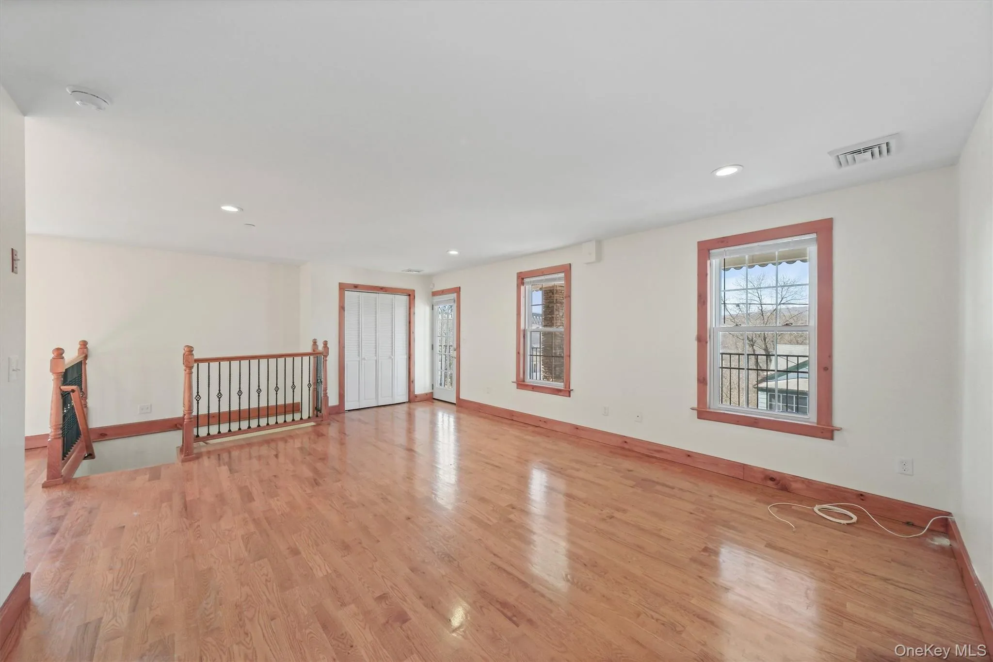 75 Albany Street, Poughkeepsie, NY, 2 Bedrooms Bedrooms, 5 Rooms Rooms,1 BathroomBathrooms,Residential Lease,For Rent,Albany,0,1015430 75 Albany Street, Poughkeepsie, NY, 2 Bedrooms Bedrooms, 5 Rooms Rooms,1 BathroomBathrooms,Residential Lease,For Rent,Albany,0,1015430