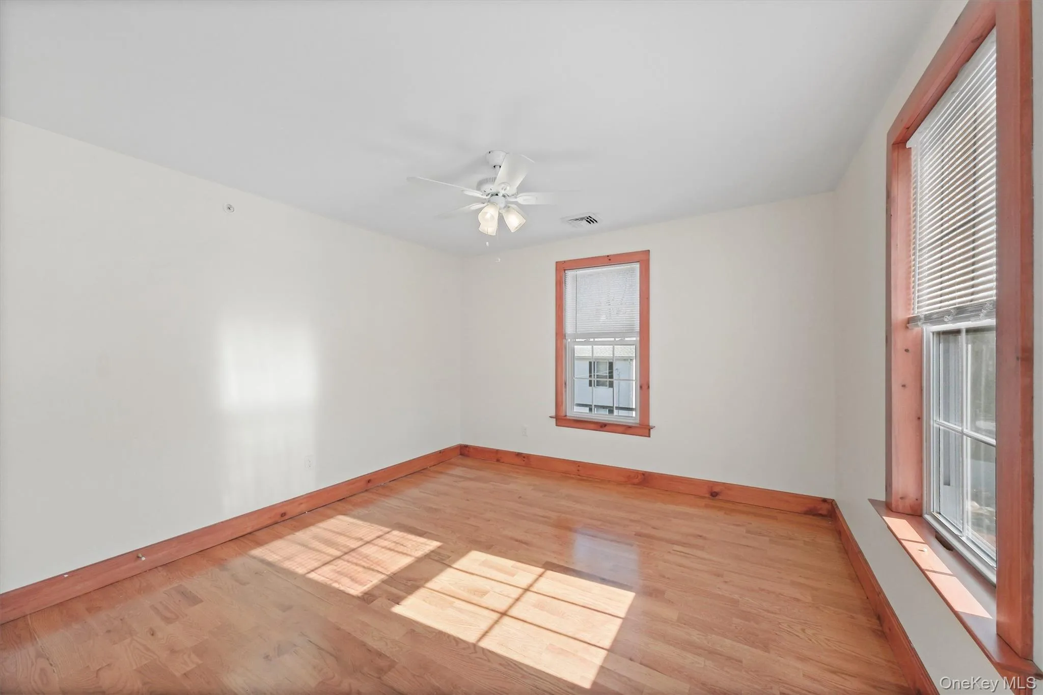 75 Albany Street, Poughkeepsie, NY, 2 Bedrooms Bedrooms, 5 Rooms Rooms,1 BathroomBathrooms,Residential Lease,For Rent,Albany,0,1015430 75 Albany Street, Poughkeepsie, NY, 2 Bedrooms Bedrooms, 5 Rooms Rooms,1 BathroomBathrooms,Residential Lease,For Rent,Albany,0,1015430