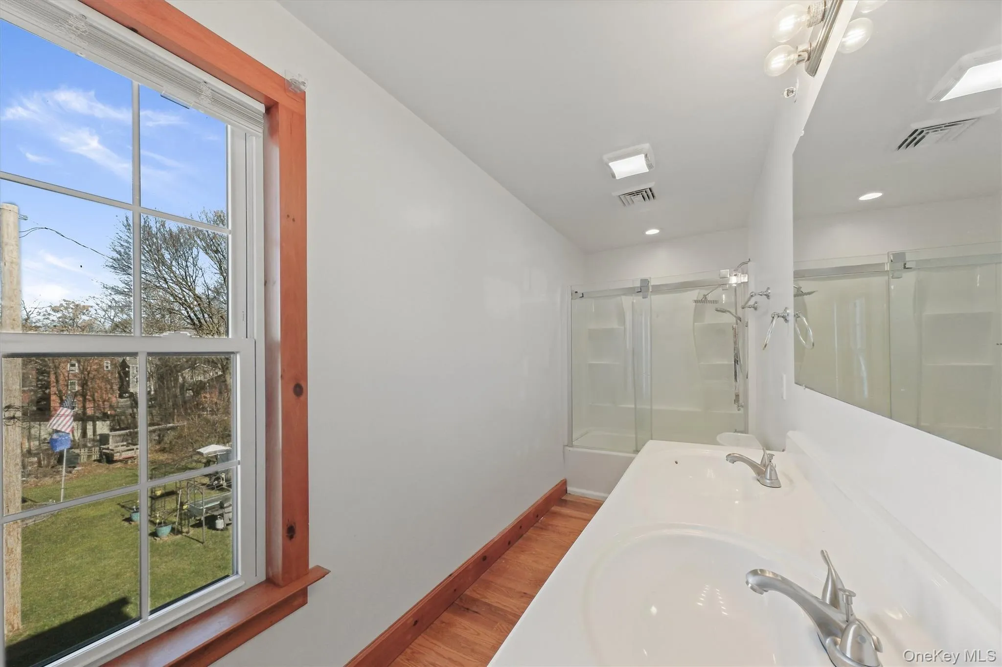 75 Albany Street, Poughkeepsie, NY, 2 Bedrooms Bedrooms, 5 Rooms Rooms,1 BathroomBathrooms,Residential Lease,For Rent,Albany,0,1015430 75 Albany Street, Poughkeepsie, NY, 2 Bedrooms Bedrooms, 5 Rooms Rooms,1 BathroomBathrooms,Residential Lease,For Rent,Albany,0,1015430