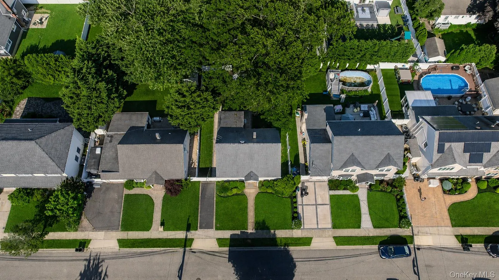 2355 Penatiquit Avenue, Hempstead, NY, 4 Bedrooms Bedrooms, 7 Rooms Rooms,1 BathroomBathrooms,Residential,For Rent,Penatiquit,0,1015431 2355 Penatiquit Avenue, Hempstead, NY, 4 Bedrooms Bedrooms, 7 Rooms Rooms,1 BathroomBathrooms,Residential,For Rent,Penatiquit,0,1015431