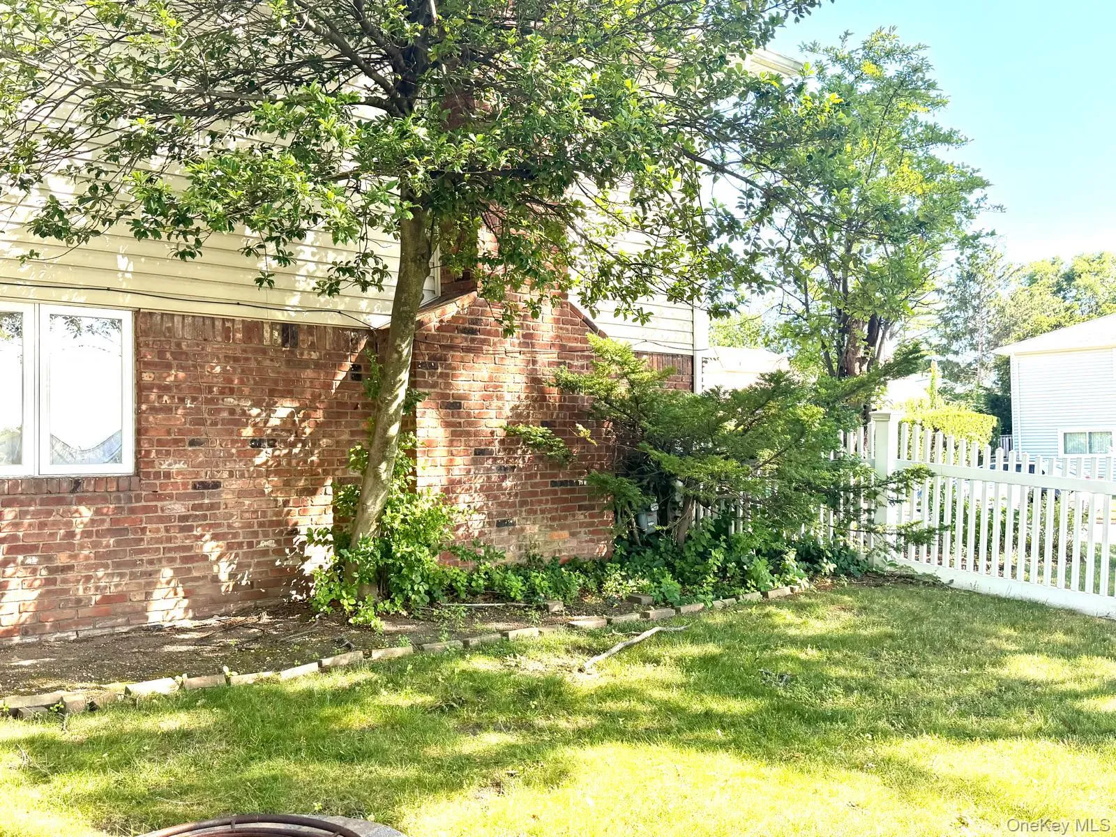 906 Park Court, Hempstead, NY, 4 Bedrooms Bedrooms, 10 Rooms Rooms,3 BathroomsBathrooms,Residential Lease,For Rent,Park,0,1015433 906 Park Court, Hempstead, NY, 4 Bedrooms Bedrooms, 10 Rooms Rooms,3 BathroomsBathrooms,Residential Lease,For Rent,Park,0,1015433
