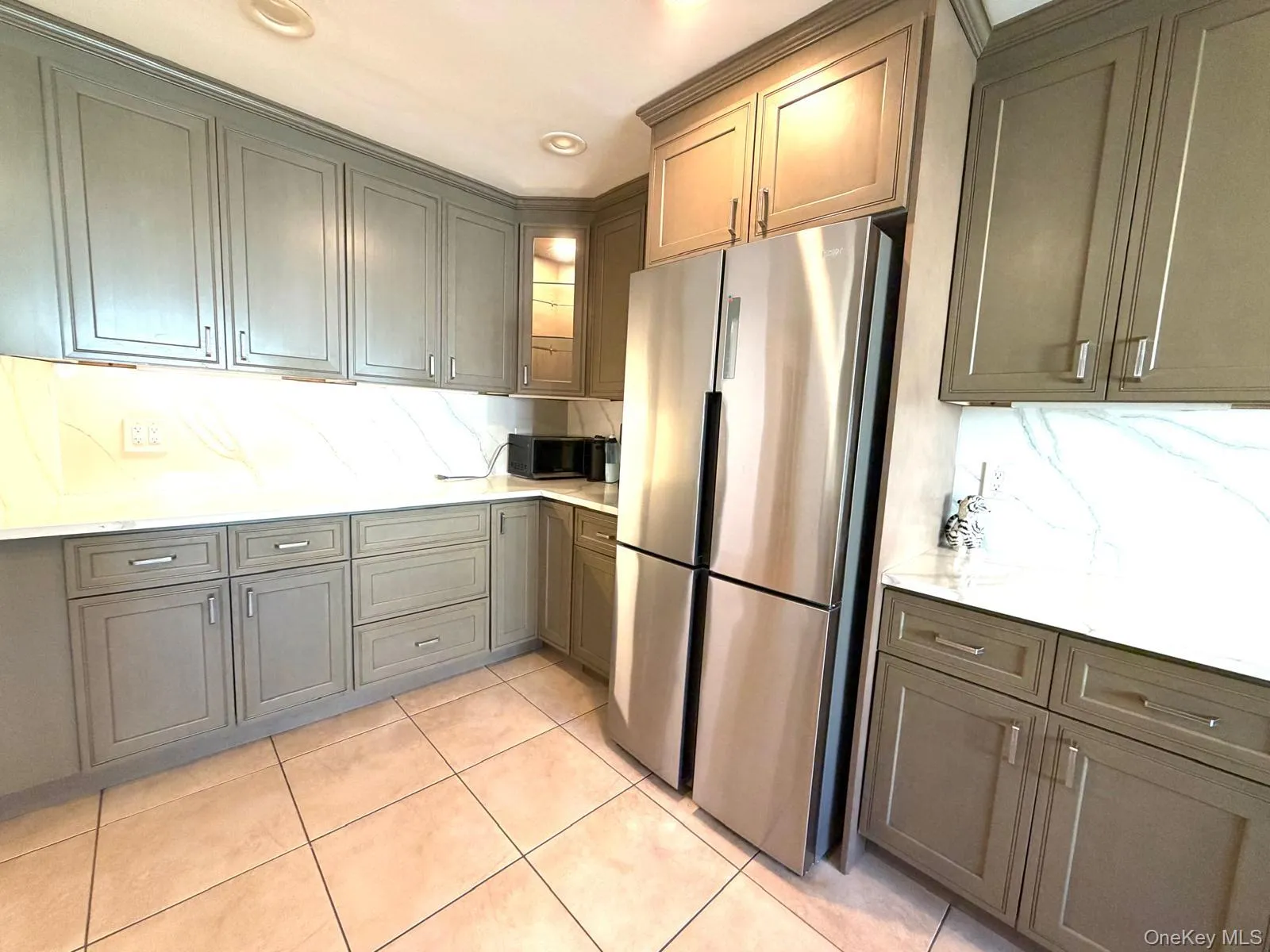 906 Park Court, Hempstead, NY, 4 Bedrooms Bedrooms, 10 Rooms Rooms,3 BathroomsBathrooms,Residential Lease,For Rent,Park,0,1015433 906 Park Court, Hempstead, NY, 4 Bedrooms Bedrooms, 10 Rooms Rooms,3 BathroomsBathrooms,Residential Lease,For Rent,Park,0,1015433