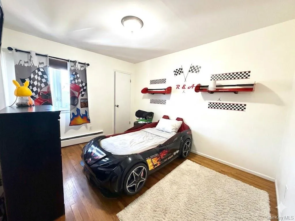 906 Park Court, Hempstead, NY, 4 Bedrooms Bedrooms, 10 Rooms Rooms,3 BathroomsBathrooms,Residential Lease,For Rent,Park,0,1015433 906 Park Court, Hempstead, NY, 4 Bedrooms Bedrooms, 10 Rooms Rooms,3 BathroomsBathrooms,Residential Lease,For Rent,Park,0,1015433
