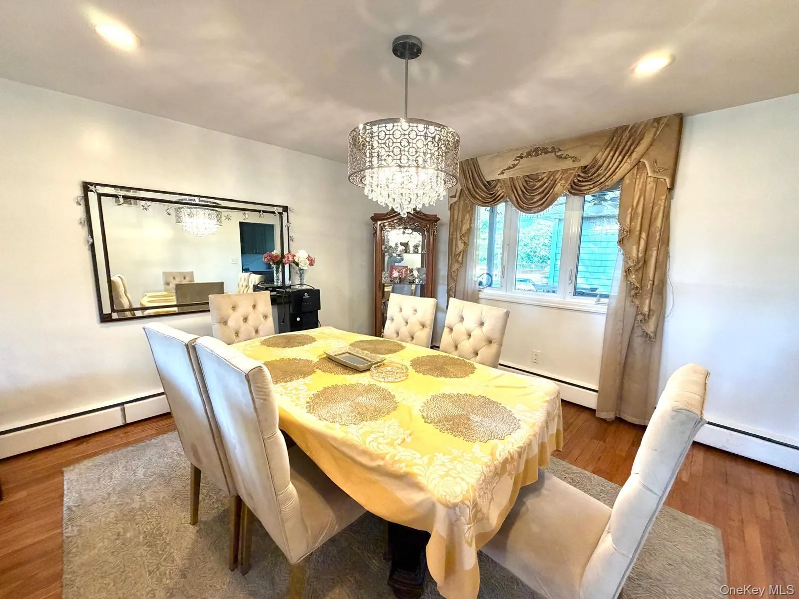 906 Park Court, Hempstead, NY, 4 Bedrooms Bedrooms, 10 Rooms Rooms,3 BathroomsBathrooms,Residential Lease,For Rent,Park,0,1015433 906 Park Court, Hempstead, NY, 4 Bedrooms Bedrooms, 10 Rooms Rooms,3 BathroomsBathrooms,Residential Lease,For Rent,Park,0,1015433