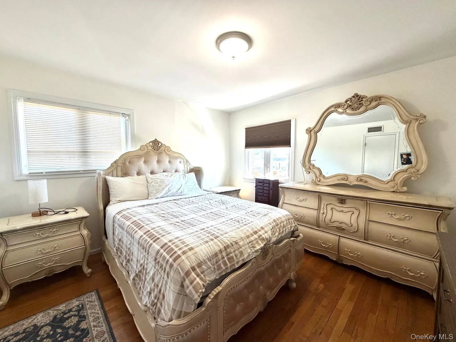 906 Park Court, Hempstead, NY, 4 Bedrooms Bedrooms, 10 Rooms Rooms,3 BathroomsBathrooms,Residential Lease,For Rent,Park,0,1015433 906 Park Court, Hempstead, NY, 4 Bedrooms Bedrooms, 10 Rooms Rooms,3 BathroomsBathrooms,Residential Lease,For Rent,Park,0,1015433