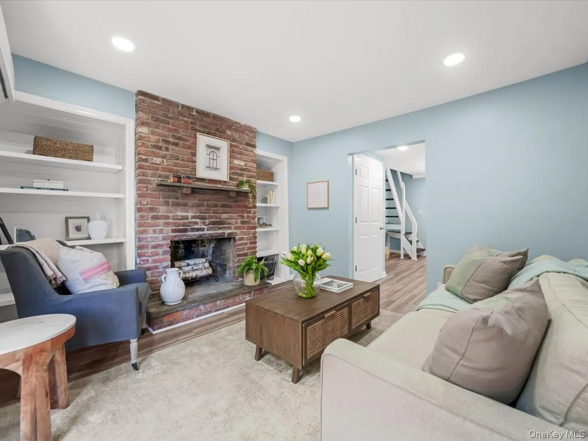 53 Nautilus Drive, Brookhaven, NY, 1 Bedroom Bedrooms, 3 Rooms Rooms,1 BathroomBathrooms,Residential,For Rent,Nautilus,0,1015434 53 Nautilus Drive, Brookhaven, NY, 1 Bedroom Bedrooms, 3 Rooms Rooms,1 BathroomBathrooms,Residential,For Rent,Nautilus,0,1015434