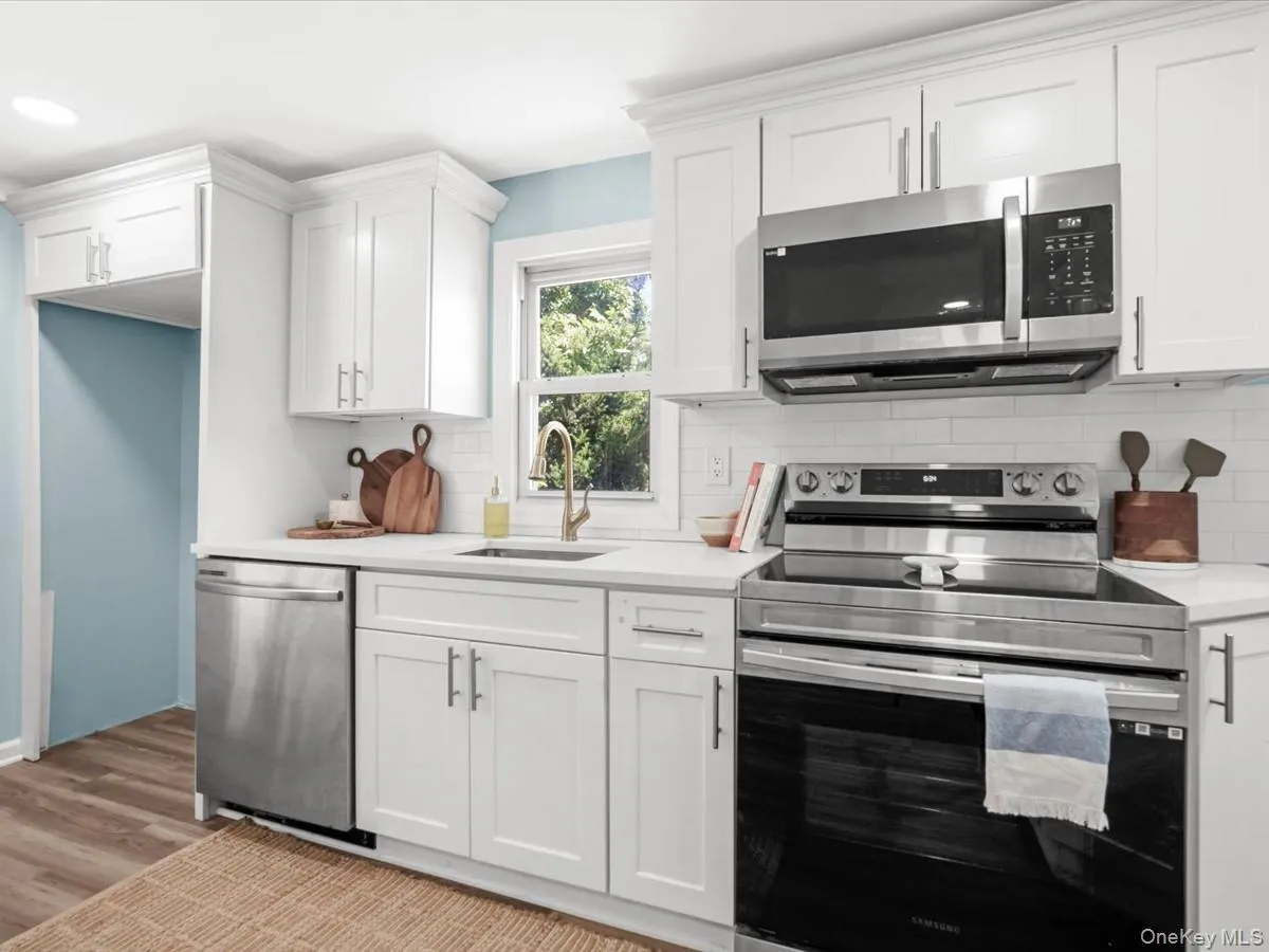 53 Nautilus Drive, Brookhaven, NY, 1 Bedroom Bedrooms, 3 Rooms Rooms,1 BathroomBathrooms,Residential,For Rent,Nautilus,0,1015434 53 Nautilus Drive, Brookhaven, NY, 1 Bedroom Bedrooms, 3 Rooms Rooms,1 BathroomBathrooms,Residential,For Rent,Nautilus,0,1015434