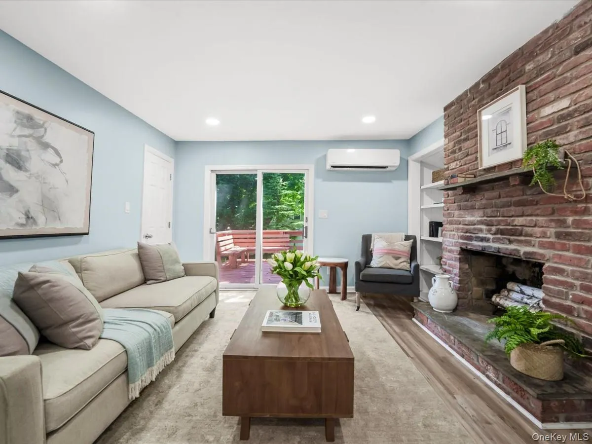 53 Nautilus Drive, Brookhaven, NY, 1 Bedroom Bedrooms, 3 Rooms Rooms,1 BathroomBathrooms,Residential,For Rent,Nautilus,0,1015434 53 Nautilus Drive, Brookhaven, NY, 1 Bedroom Bedrooms, 3 Rooms Rooms,1 BathroomBathrooms,Residential,For Rent,Nautilus,0,1015434