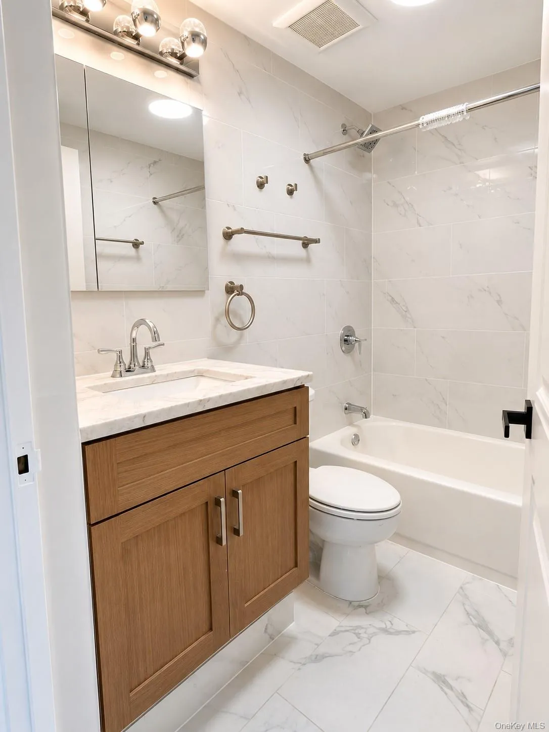 Newly renovated bathroom Newly renovated bathroom