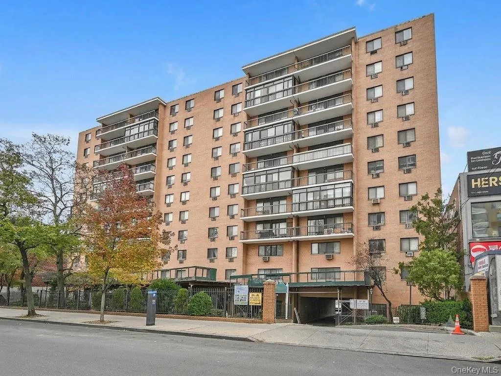 13675 37th Avenue, New York, NY, 1 Bedroom Bedrooms, 2 Rooms Rooms,1 BathroomBathrooms,Residential Lease,For Rent,37th,0,KEY1015435 13675 37th Avenue, New York, NY, 1 Bedroom Bedrooms, 2 Rooms Rooms,1 BathroomBathrooms,Residential Lease,For Rent,37th,0,KEY1015435