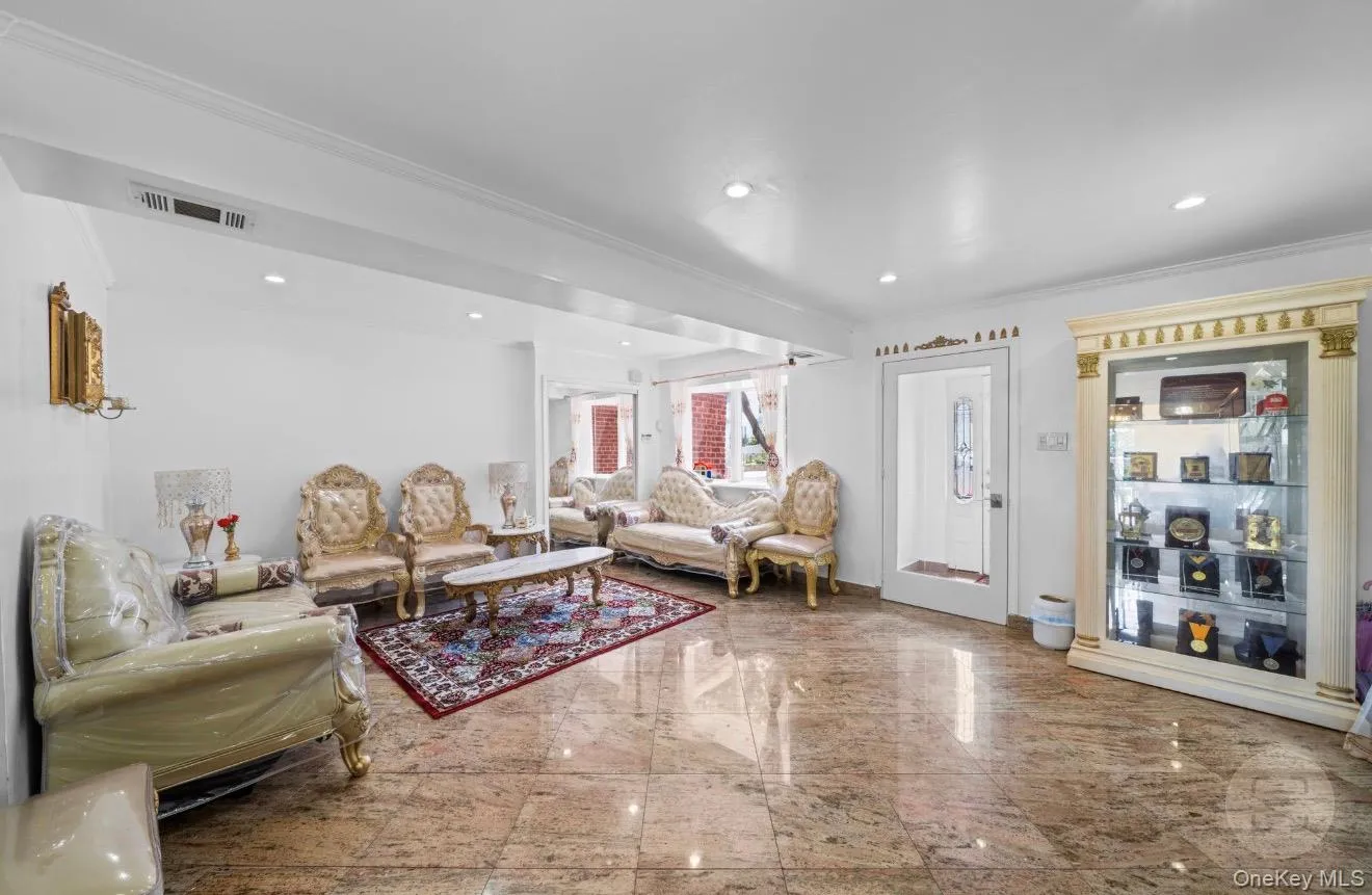 151-23 12th rd, New York, NY, 3 Bedrooms Bedrooms, 6 Rooms Rooms,1 BathroomBathrooms,Residential,For Rent,12th rd,0,1015440 151-23 12th rd, New York, NY, 3 Bedrooms Bedrooms, 6 Rooms Rooms,1 BathroomBathrooms,Residential,For Rent,12th rd,0,1015440