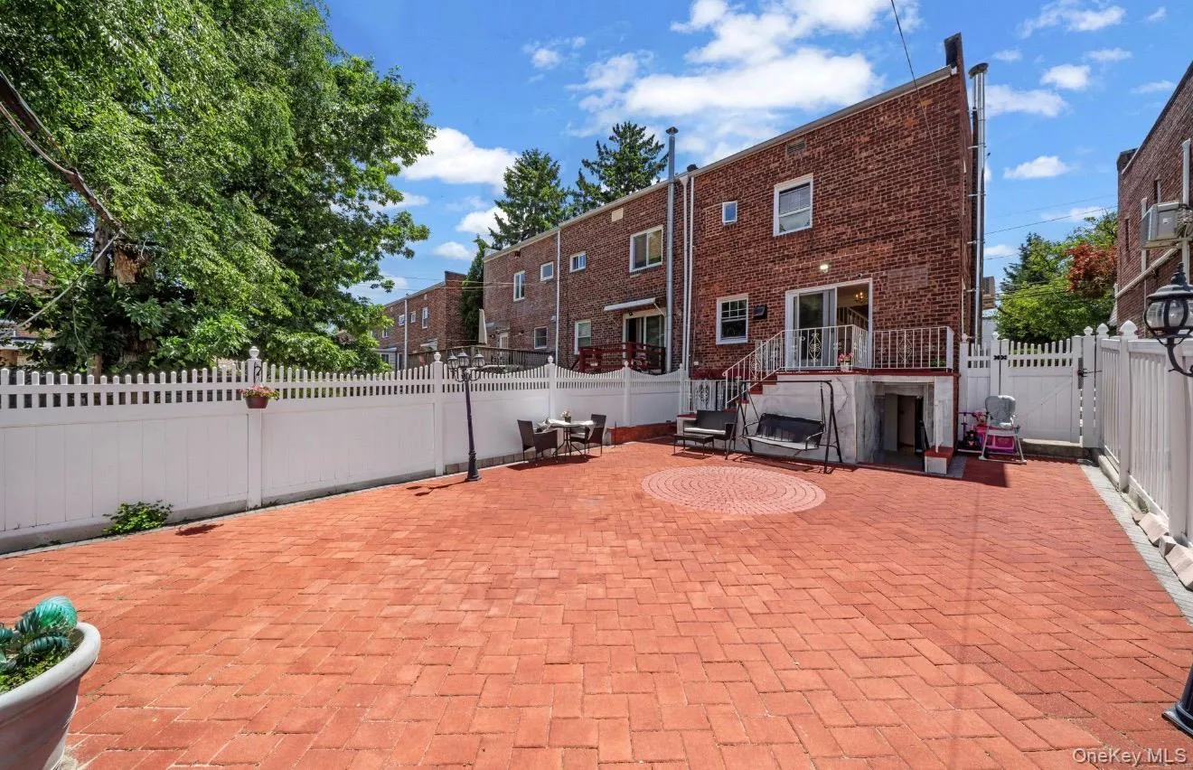 151-23 12th rd, New York, NY, 3 Bedrooms Bedrooms, 6 Rooms Rooms,1 BathroomBathrooms,Residential,For Rent,12th rd,0,1015440 151-23 12th rd, New York, NY, 3 Bedrooms Bedrooms, 6 Rooms Rooms,1 BathroomBathrooms,Residential,For Rent,12th rd,0,1015440
