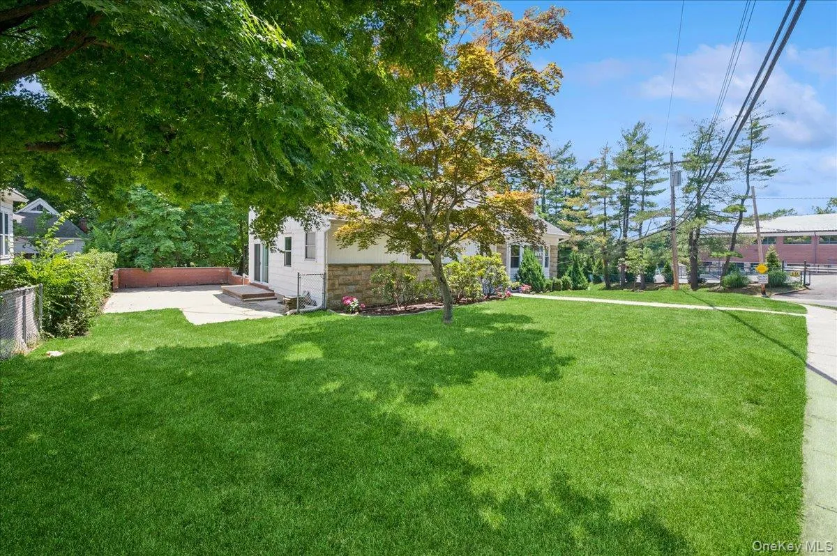 Large flat yard and just steps from St. John & Paul Church/Private School/Nursery School Large flat yard and just steps from St. John & Paul Church/Private School/Nursery School