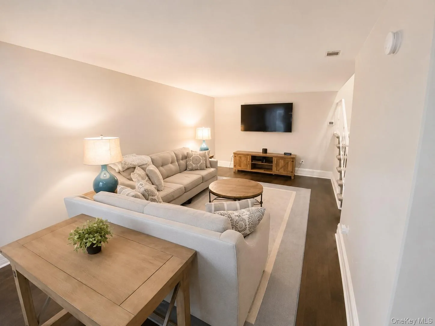 225 Skyline Drive, Brookhaven, NY, 3 Bedrooms Bedrooms, 6 Rooms Rooms,1 BathroomBathrooms,Residential,For Rent,Skyline,0,1015451 225 Skyline Drive, Brookhaven, NY, 3 Bedrooms Bedrooms, 6 Rooms Rooms,1 BathroomBathrooms,Residential,For Rent,Skyline,0,1015451