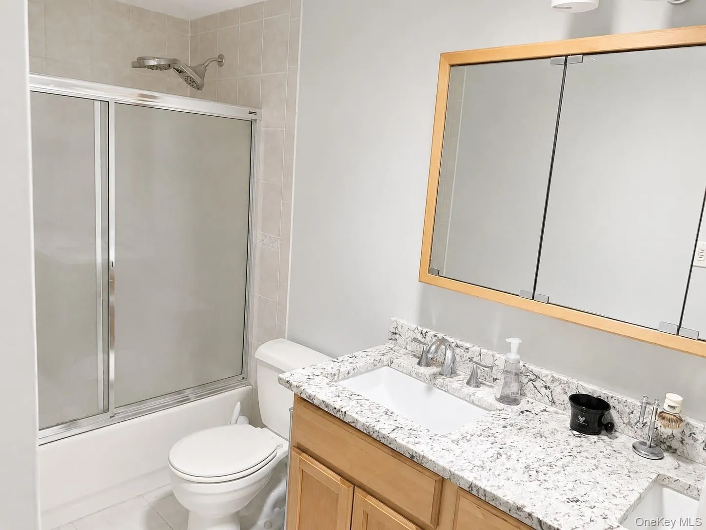225 Skyline Drive, Brookhaven, NY, 3 Bedrooms Bedrooms, 6 Rooms Rooms,1 BathroomBathrooms,Residential,For Rent,Skyline,0,1015451 225 Skyline Drive, Brookhaven, NY, 3 Bedrooms Bedrooms, 6 Rooms Rooms,1 BathroomBathrooms,Residential,For Rent,Skyline,0,1015451