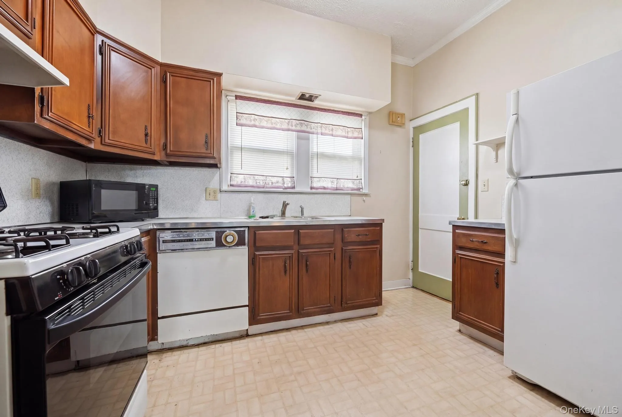 13311 231st Street, New York, NY, 2 Bedrooms Bedrooms, 12 Rooms Rooms,2 BathroomsBathrooms,Residential,For Rent,231st,0,1015452 13311 231st Street, New York, NY, 2 Bedrooms Bedrooms, 12 Rooms Rooms,2 BathroomsBathrooms,Residential,For Rent,231st,0,1015452