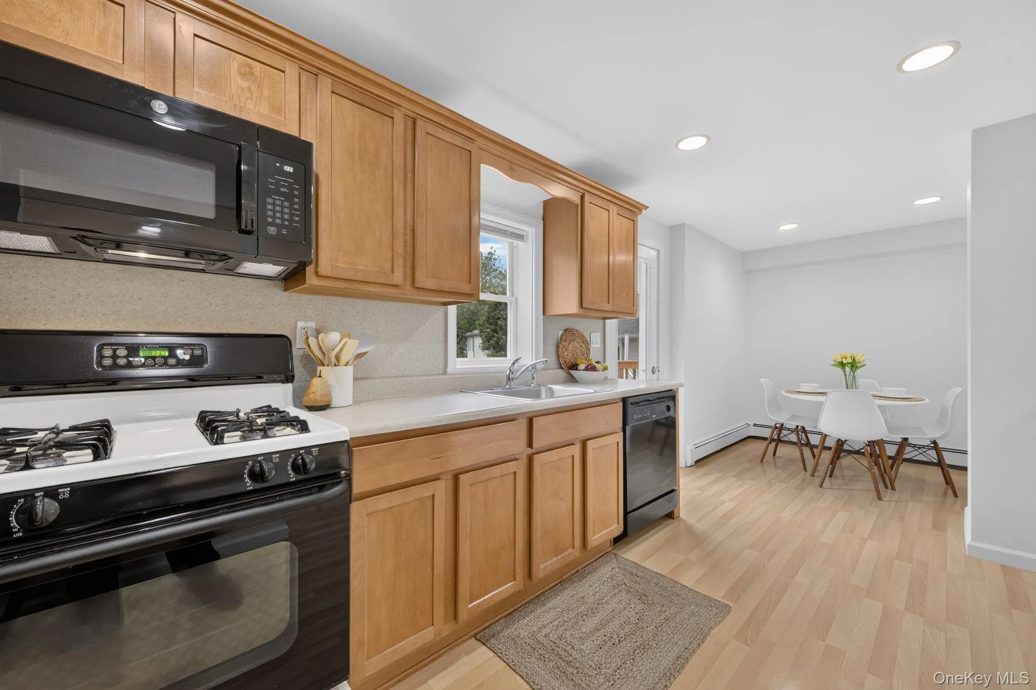 72 Furnace Dock Road, Cortlandt, NY, 2 Bedrooms Bedrooms, 5 Rooms Rooms,1 BathroomBathrooms,Residential,For Rent,Furnace Dock,0,1015456 72 Furnace Dock Road, Cortlandt, NY, 2 Bedrooms Bedrooms, 5 Rooms Rooms,1 BathroomBathrooms,Residential,For Rent,Furnace Dock,0,1015456