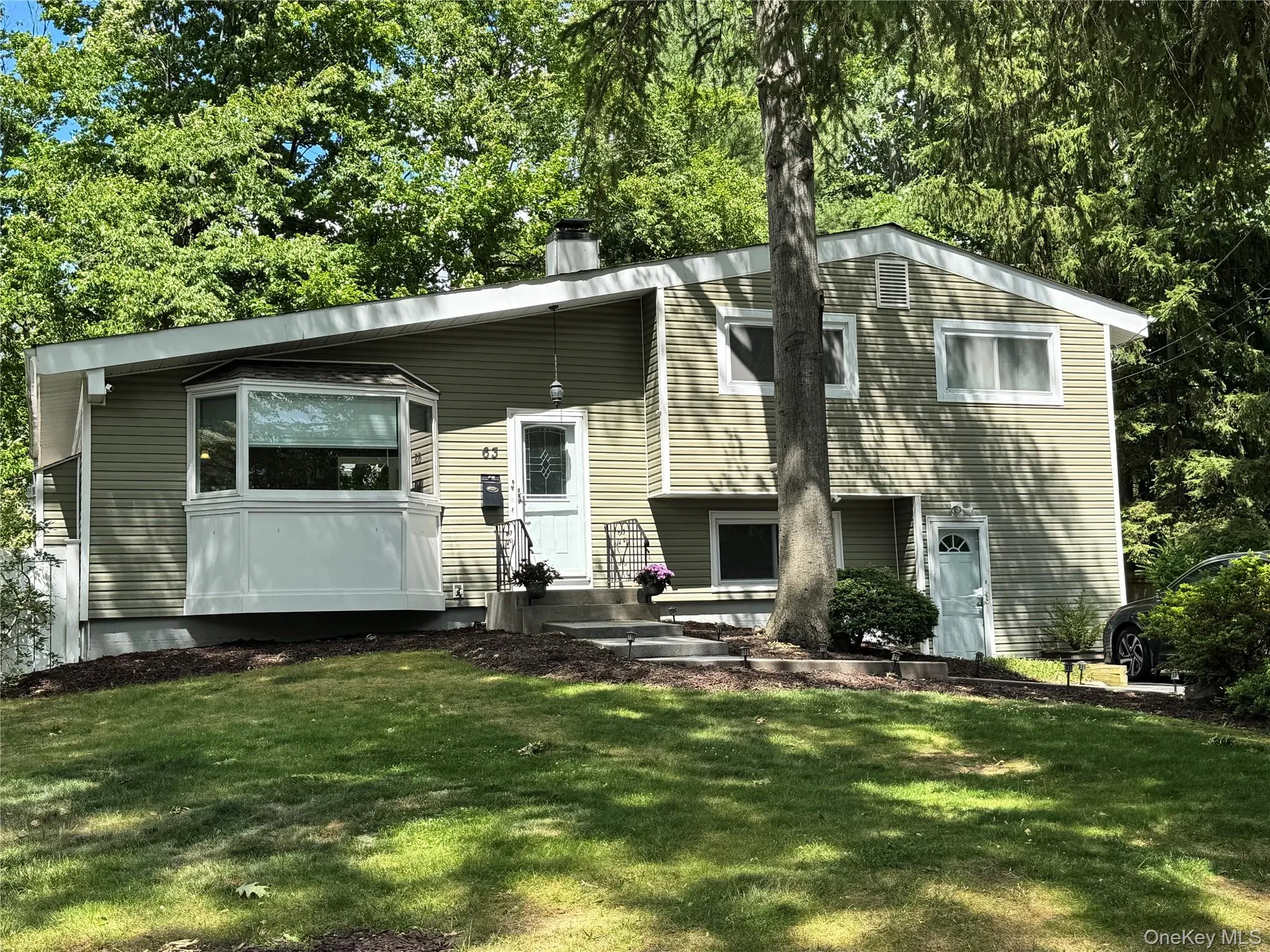 63 Chaucer Street, Greenburgh, NY, 3 Bedrooms Bedrooms, 8 Rooms Rooms,2 BathroomsBathrooms,Residential,For Rent,Chaucer,0,KEY1015462 63 Chaucer Street, Greenburgh, NY, 3 Bedrooms Bedrooms, 8 Rooms Rooms,2 BathroomsBathrooms,Residential,For Rent,Chaucer,0,KEY1015462
