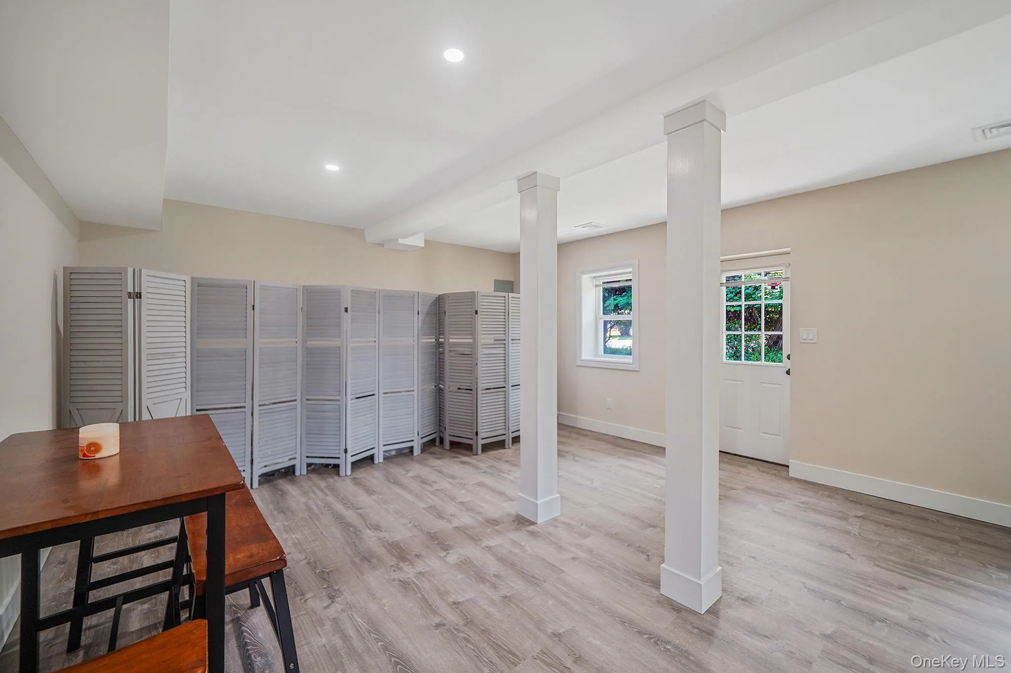 25 Cherry Lane, Riverhead, NY, 3 Bedrooms Bedrooms, 7 Rooms Rooms,2 BathroomsBathrooms,Residential,For Rent,Cherry,0,1015466 25 Cherry Lane, Riverhead, NY, 3 Bedrooms Bedrooms, 7 Rooms Rooms,2 BathroomsBathrooms,Residential,For Rent,Cherry,0,1015466
