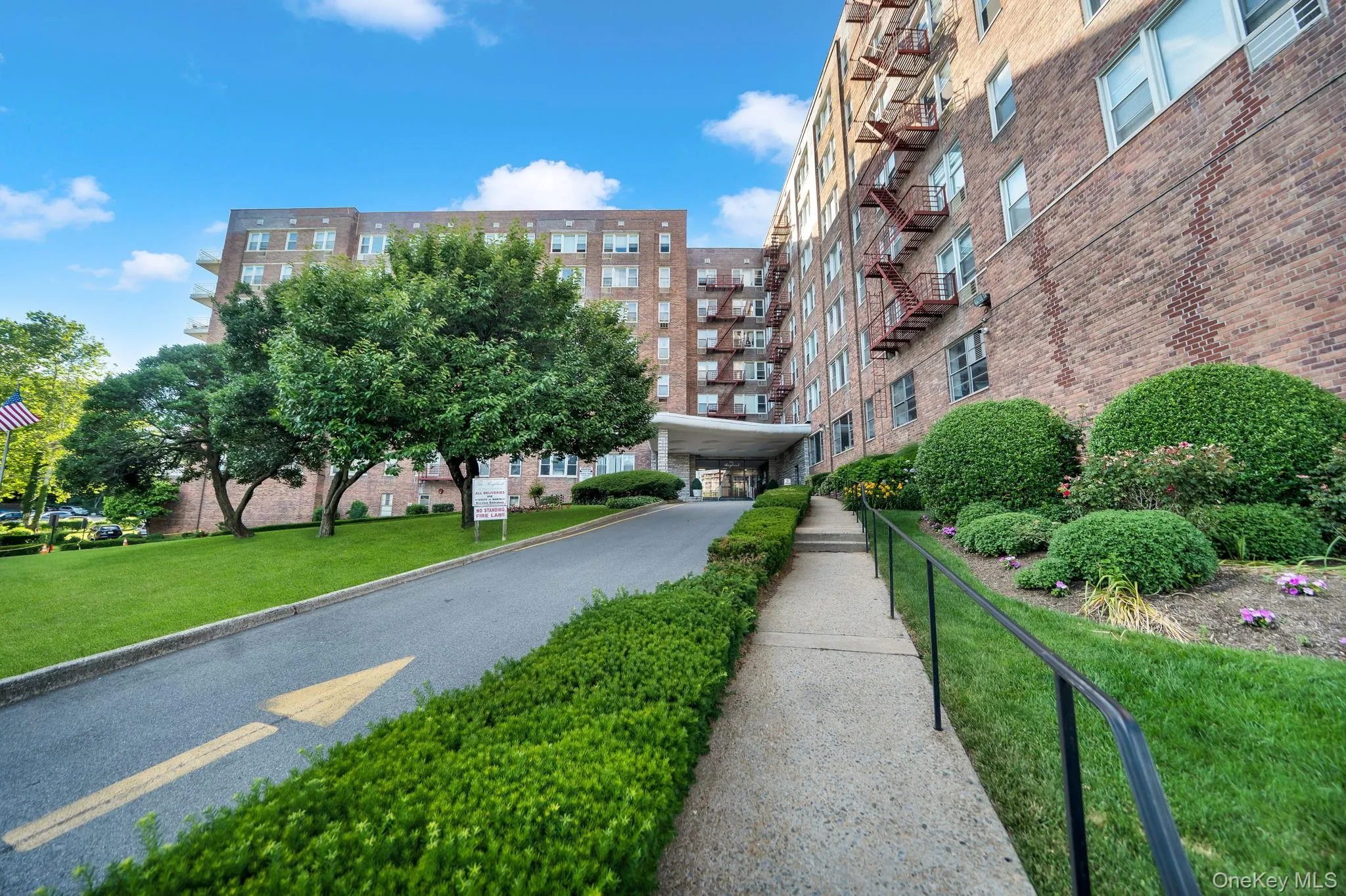 333 Bronx River Road, Yonkers, NY, 1 Bedroom Bedrooms, 4 Rooms Rooms,1 BathroomBathrooms,Residential,For Rent,Bronx River,0,1015472 333 Bronx River Road, Yonkers, NY, 1 Bedroom Bedrooms, 4 Rooms Rooms,1 BathroomBathrooms,Residential,For Rent,Bronx River,0,1015472