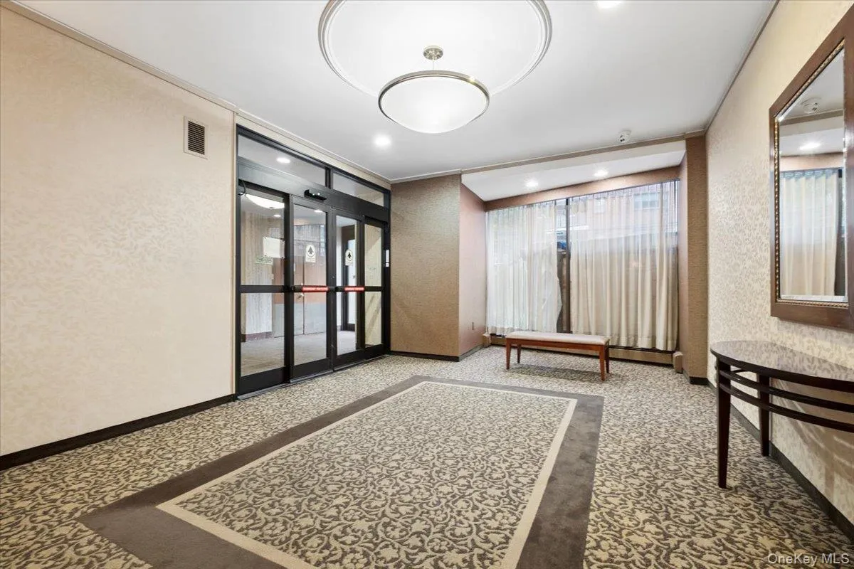 100 East Hartsdale Avenue, Greenburgh, NY, 2 Bedrooms Bedrooms, 6 Rooms Rooms,2 BathroomsBathrooms,Residential,For Rent,East Hartsdale,0,1015473 100 East Hartsdale Avenue, Greenburgh, NY, 2 Bedrooms Bedrooms, 6 Rooms Rooms,2 BathroomsBathrooms,Residential,For Rent,East Hartsdale,0,1015473
