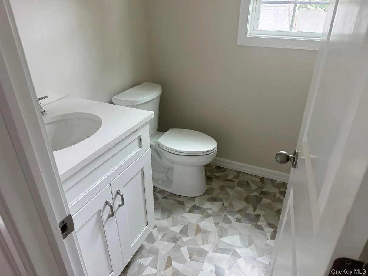 2 Gail Grace Court, Babylon, NY, 4 Bedrooms Bedrooms, 8 Rooms Rooms,2 BathroomsBathrooms,Residential,For Rent,Gail Grace,0,1015474 2 Gail Grace Court, Babylon, NY, 4 Bedrooms Bedrooms, 8 Rooms Rooms,2 BathroomsBathrooms,Residential,For Rent,Gail Grace,0,1015474